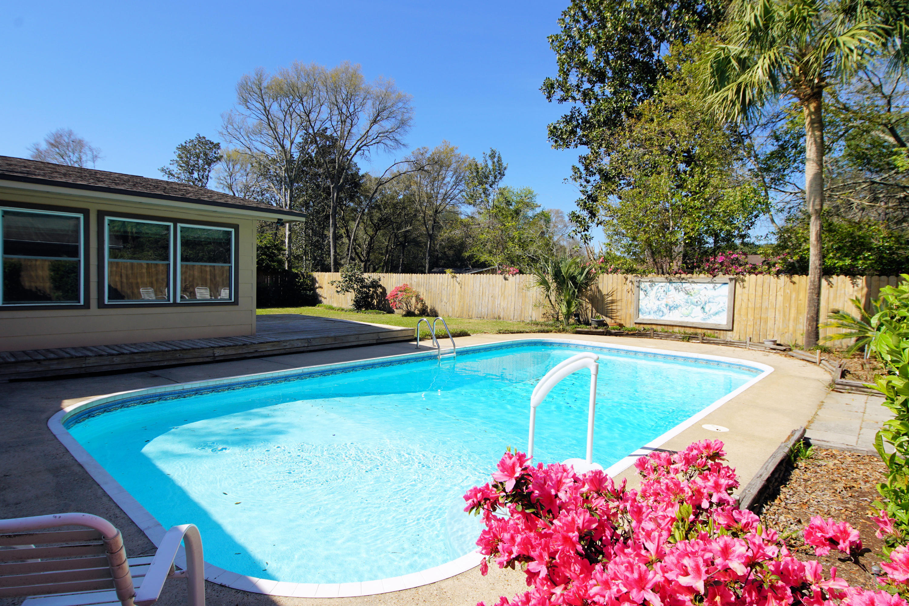 KENWOOD S/D 1ST ADDN - Residential