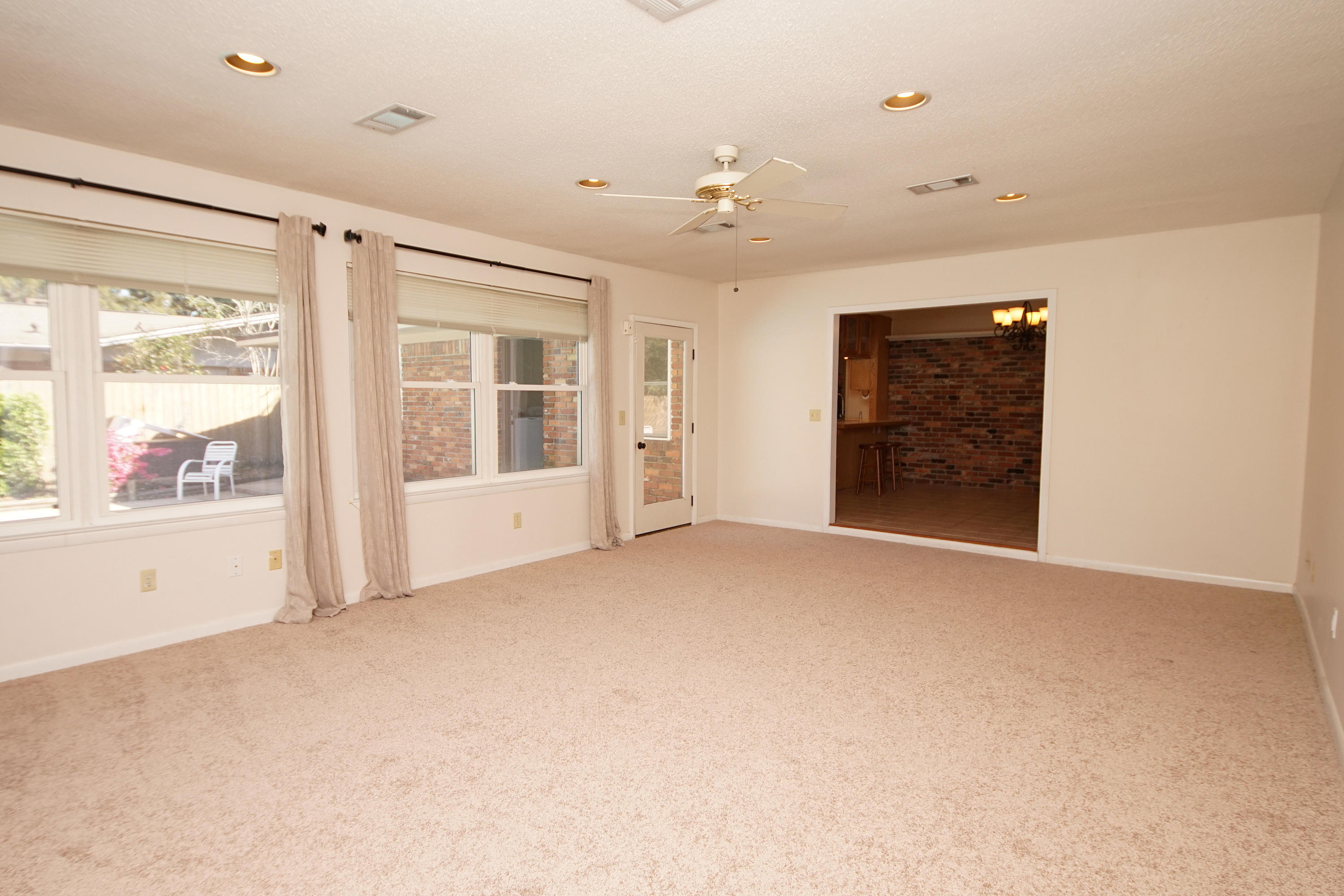 KENWOOD S/D 1ST ADDN - Residential