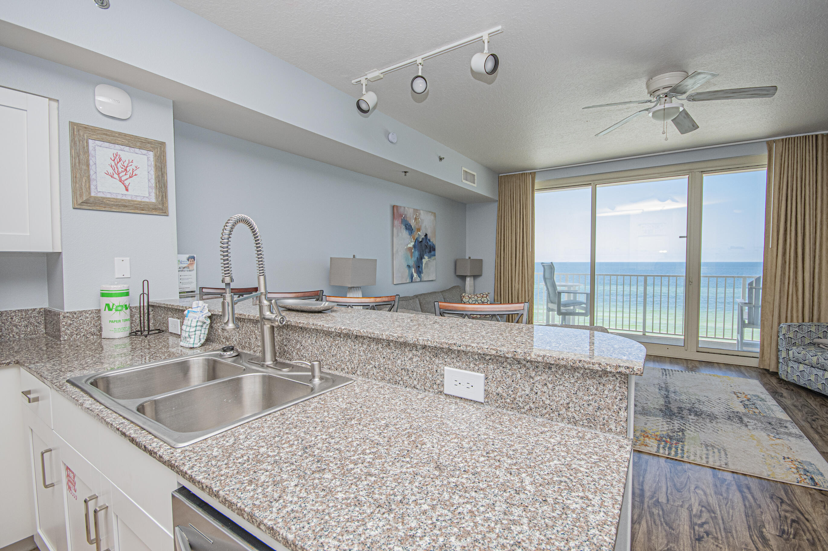 SHORES OF PANAMA - Residential