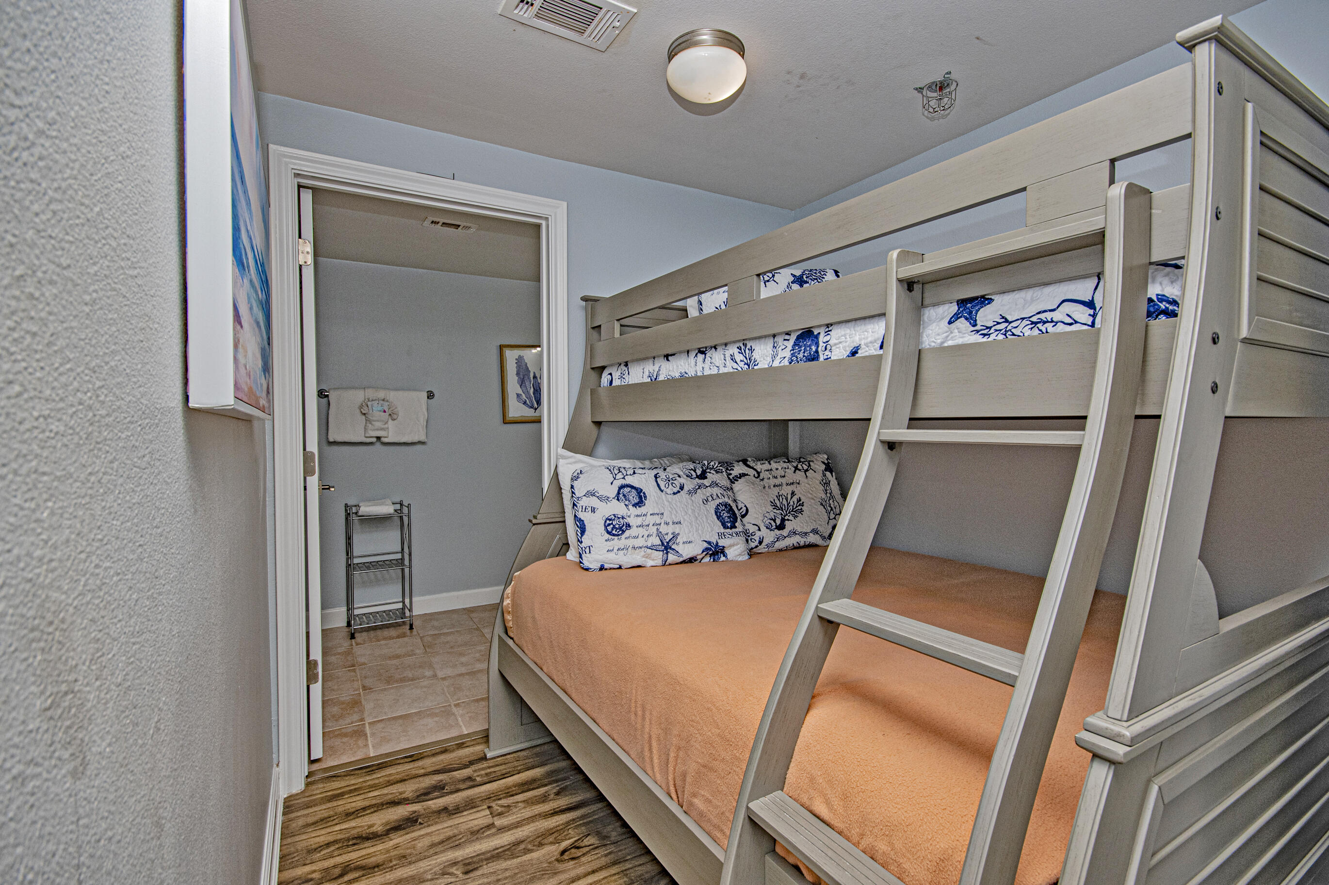 SHORES OF PANAMA - Residential