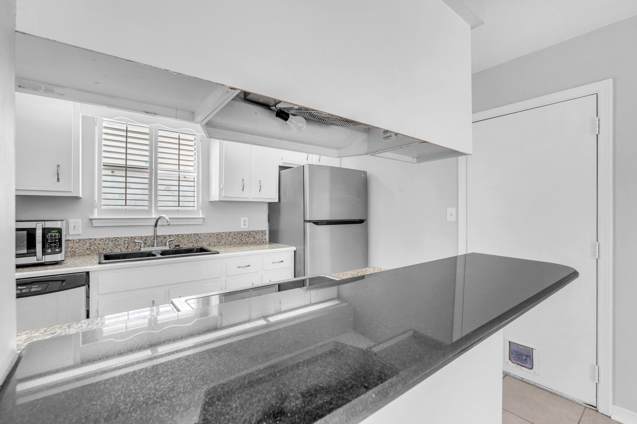 BLUE PINE VILLAGE PH 1 - Residential Lease
