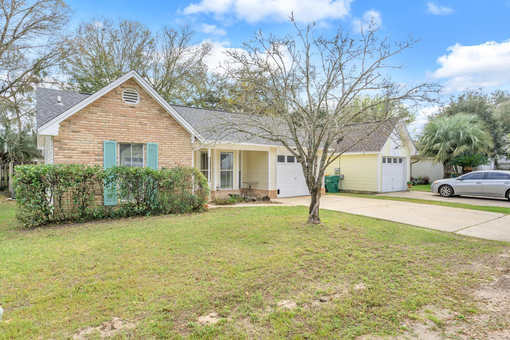BLUE PINE VILLAGE PH 1 - Residential Lease