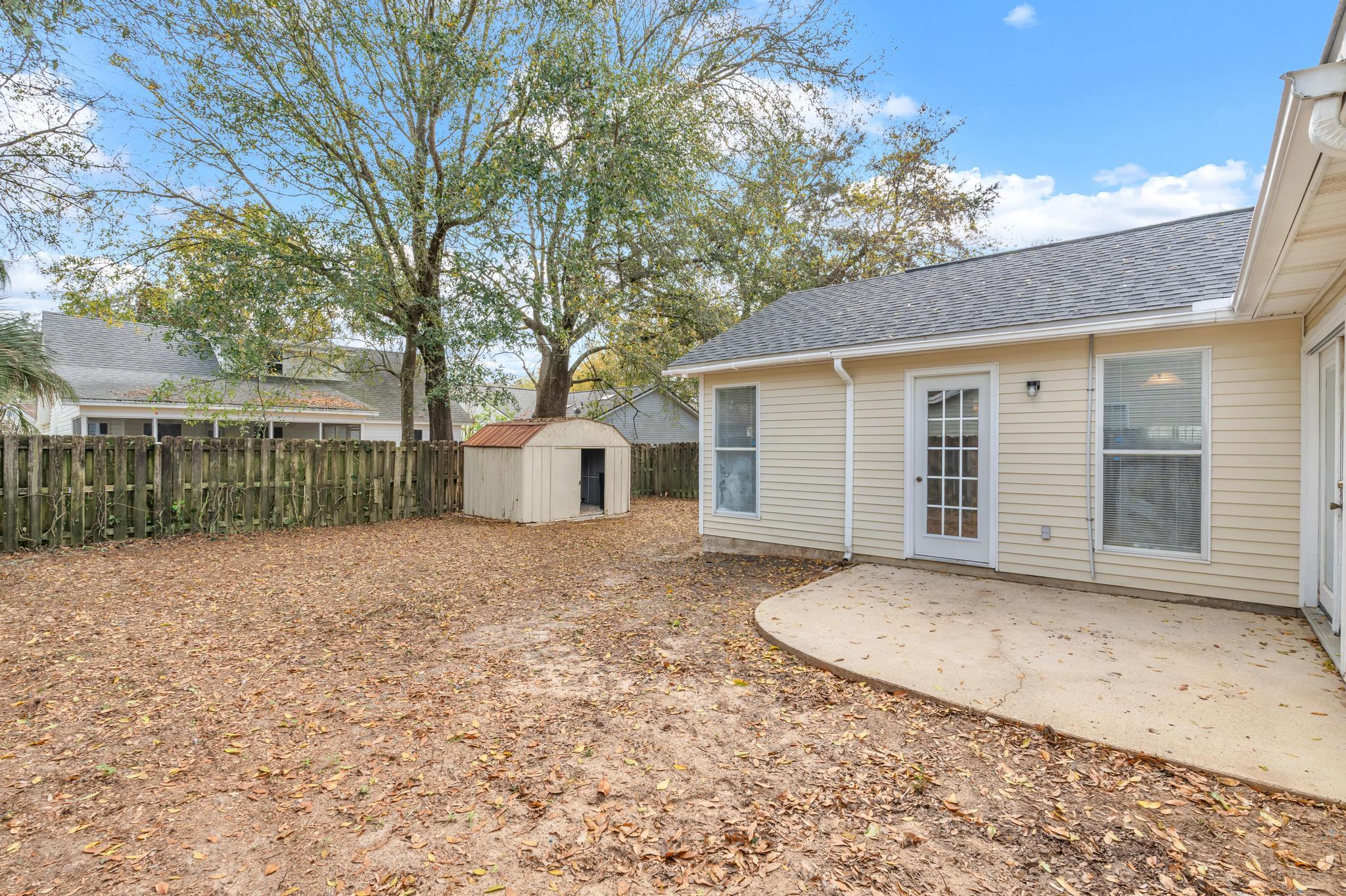 BLUE PINE VILLAGE PH 1 - Residential Lease