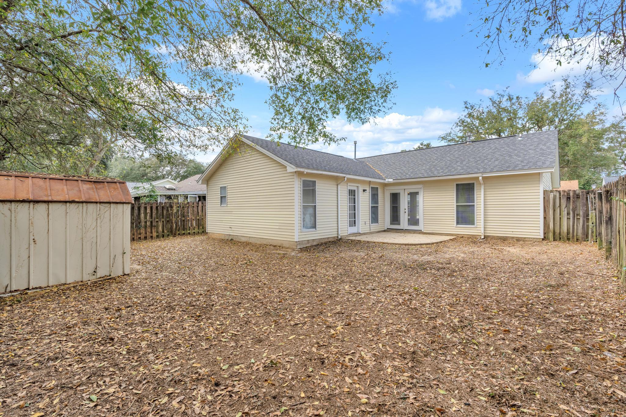 BLUE PINE VILLAGE PH 1 - Residential Lease
