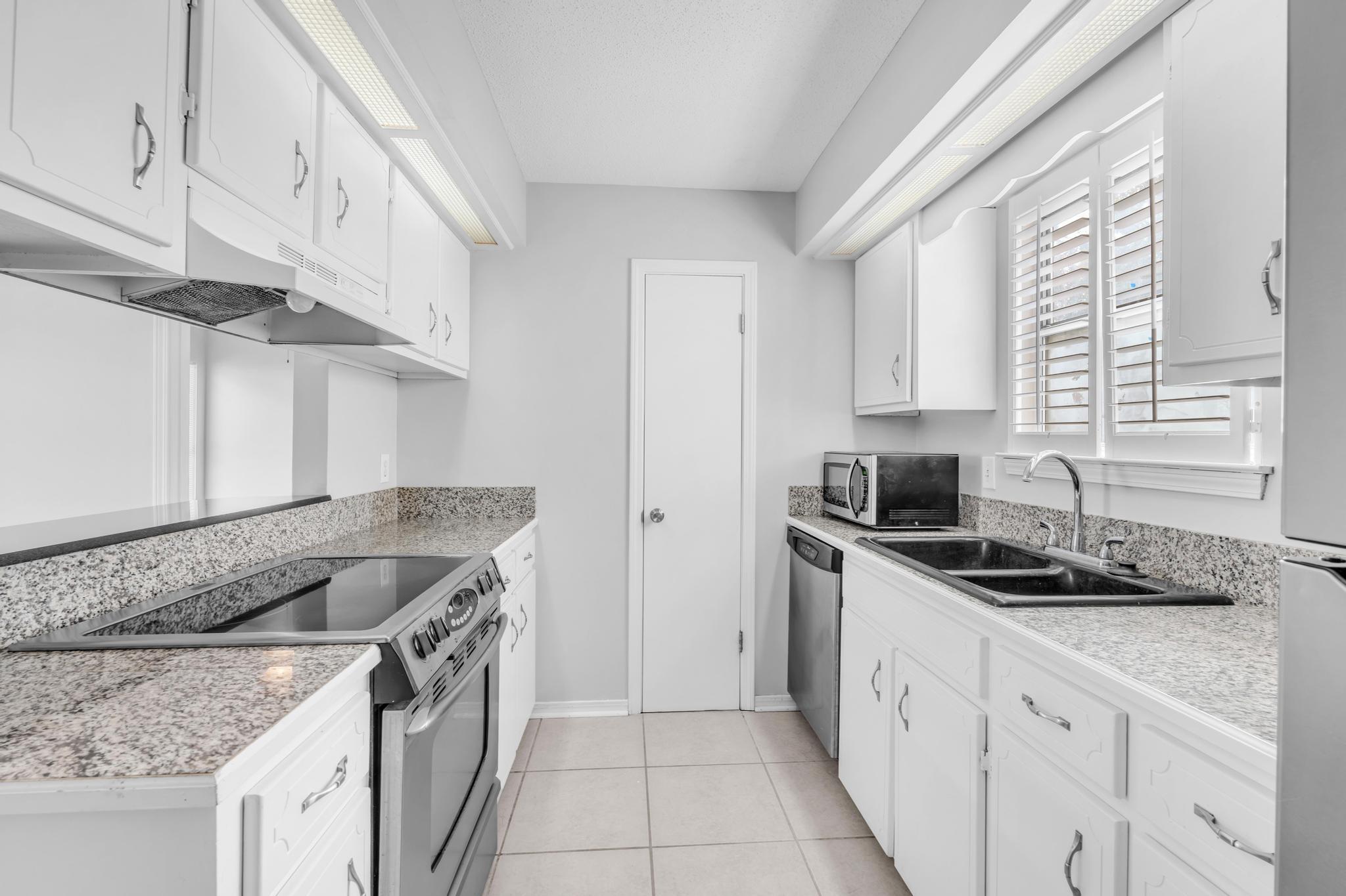 BLUE PINE VILLAGE PH 1 - Residential Lease