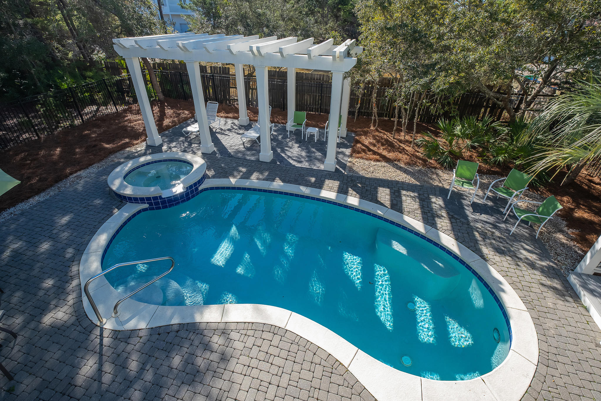 WHITE SUGAR ESTATES - Residential