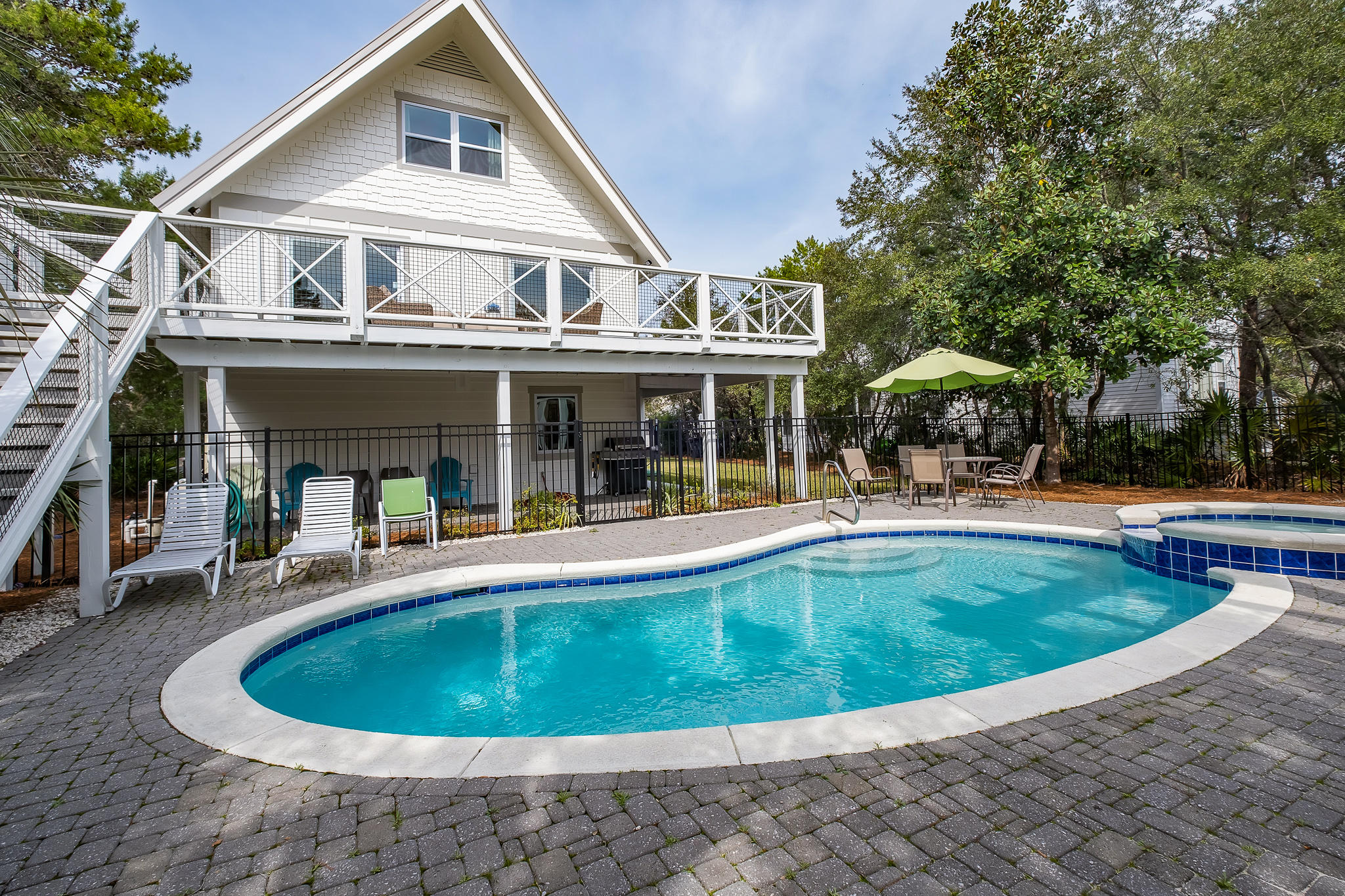 WHITE SUGAR ESTATES - Residential