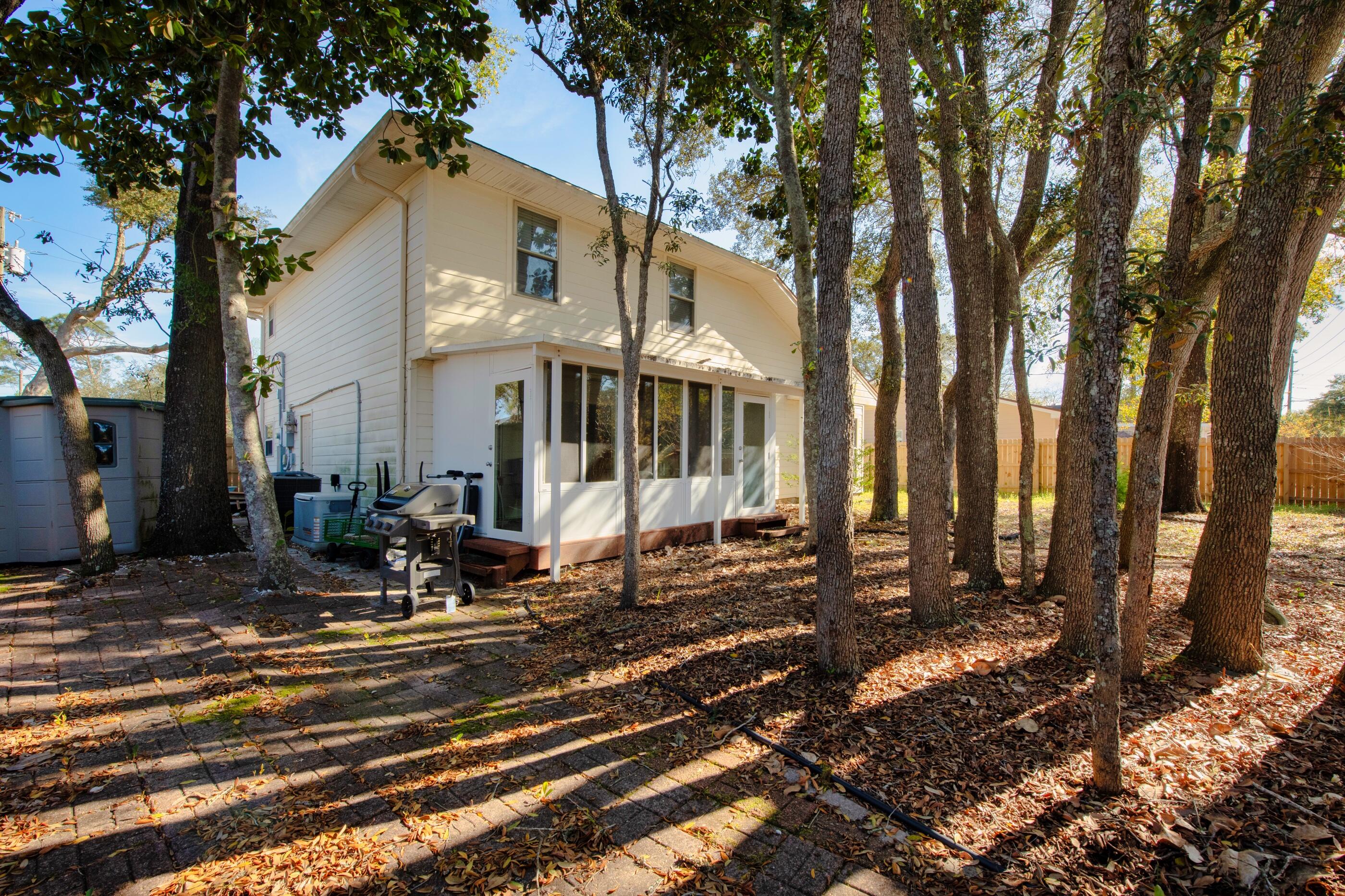 SHAMROCK ESTATES - Residential