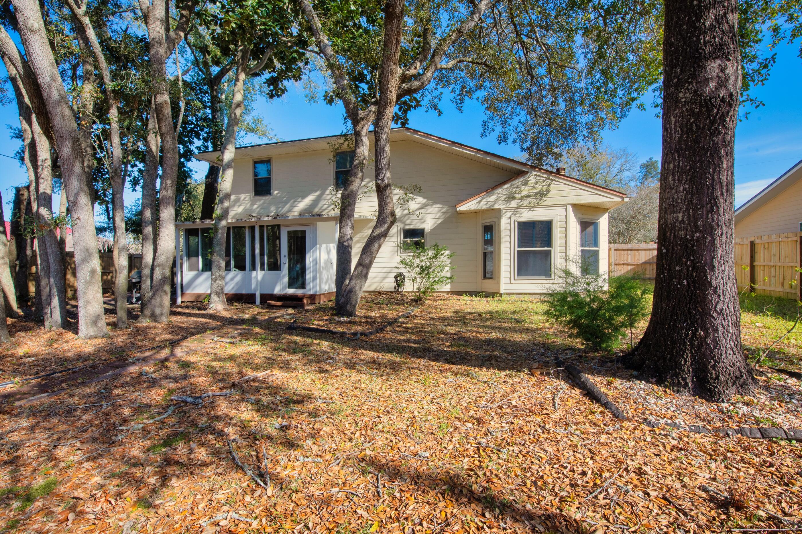 SHAMROCK ESTATES - Residential