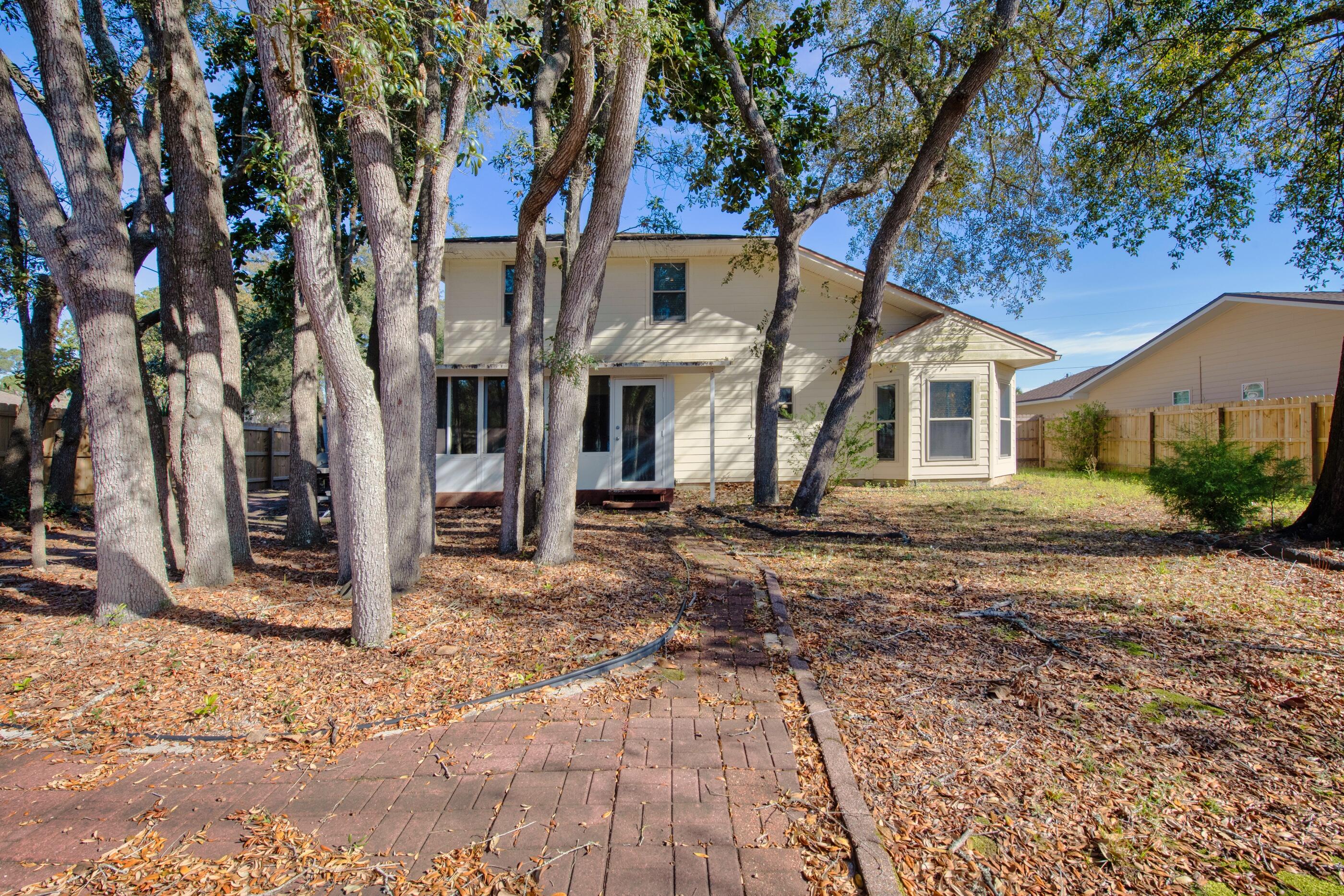 SHAMROCK ESTATES - Residential