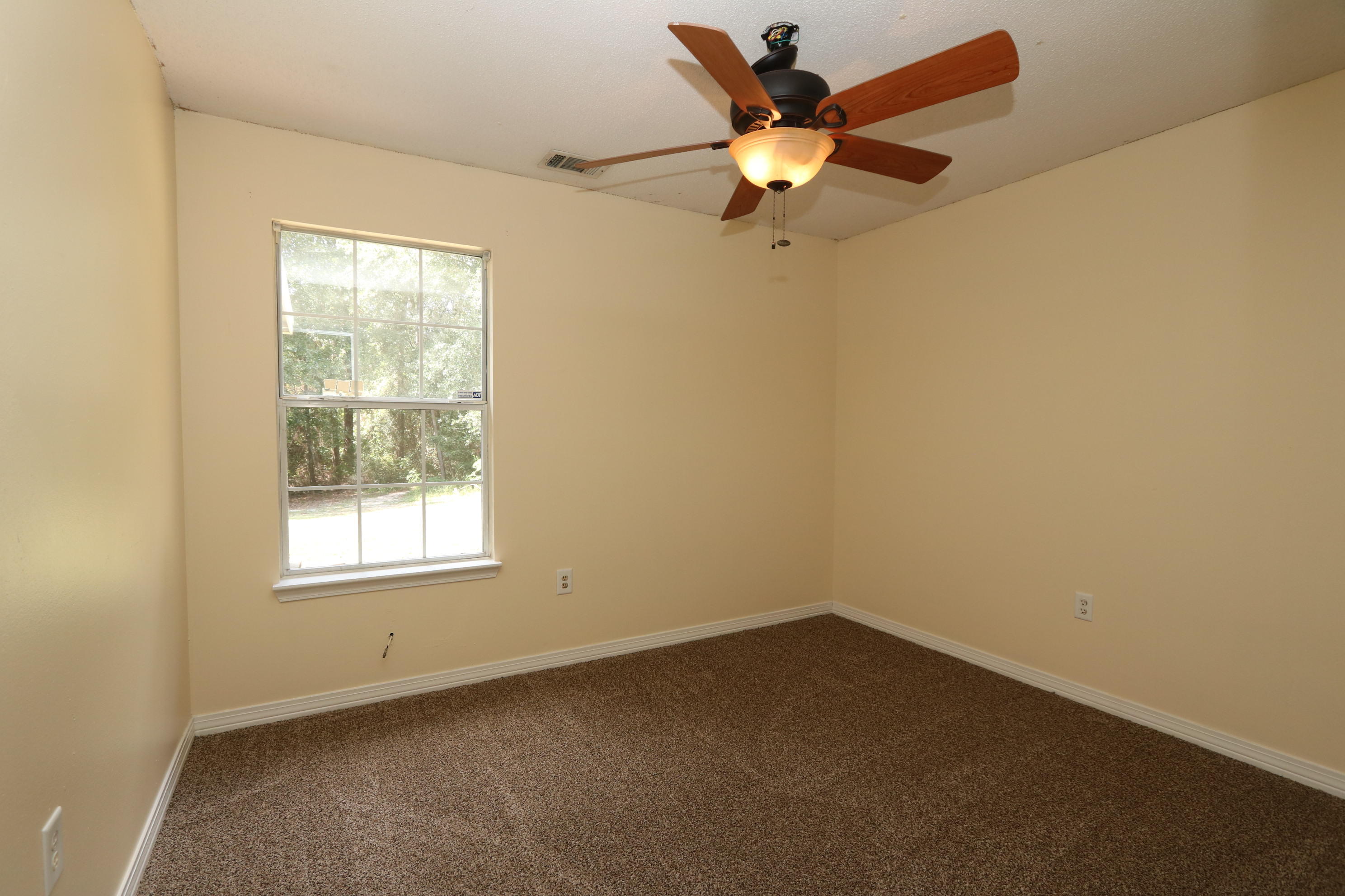 COUNTRYVIEW EST 1ST ADD - Residential