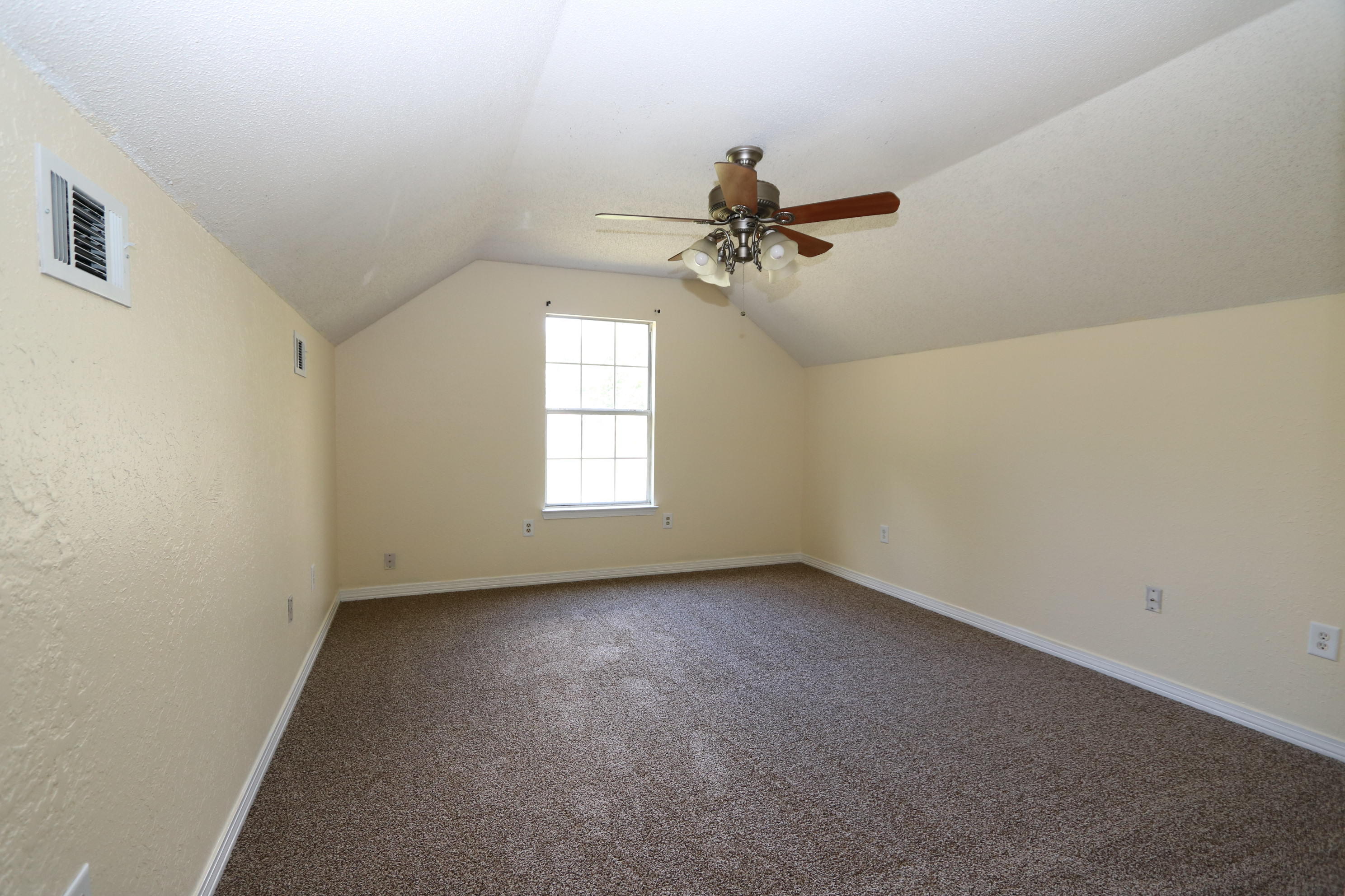 COUNTRYVIEW EST 1ST ADD - Residential