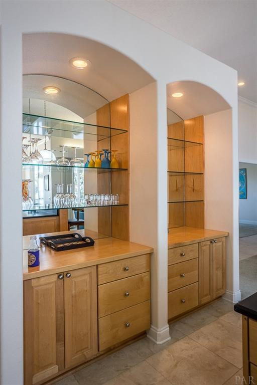 LIGHTHOUSE POINTE - Residential