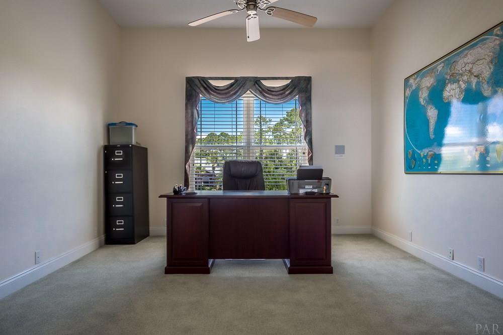 LIGHTHOUSE POINTE - Residential