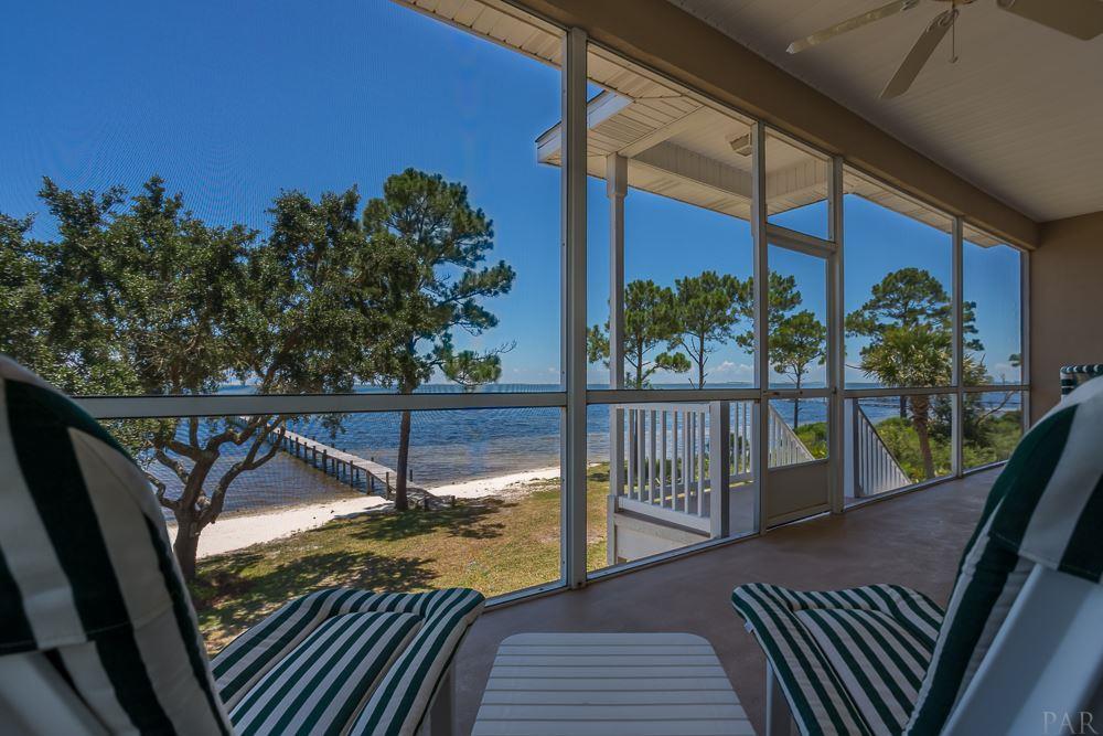 LIGHTHOUSE POINTE - Residential