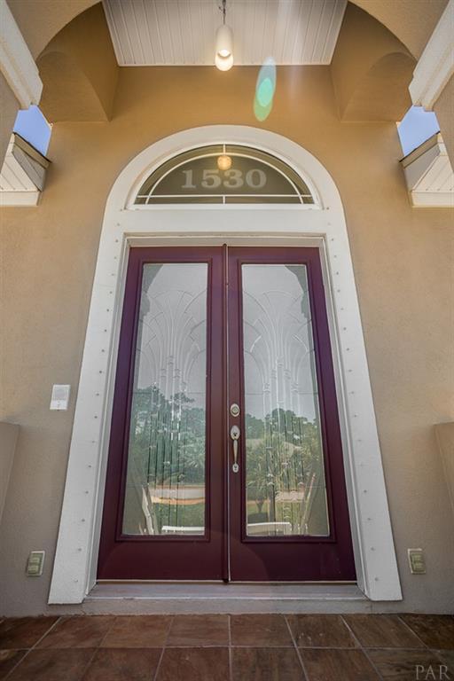 LIGHTHOUSE POINTE - Residential