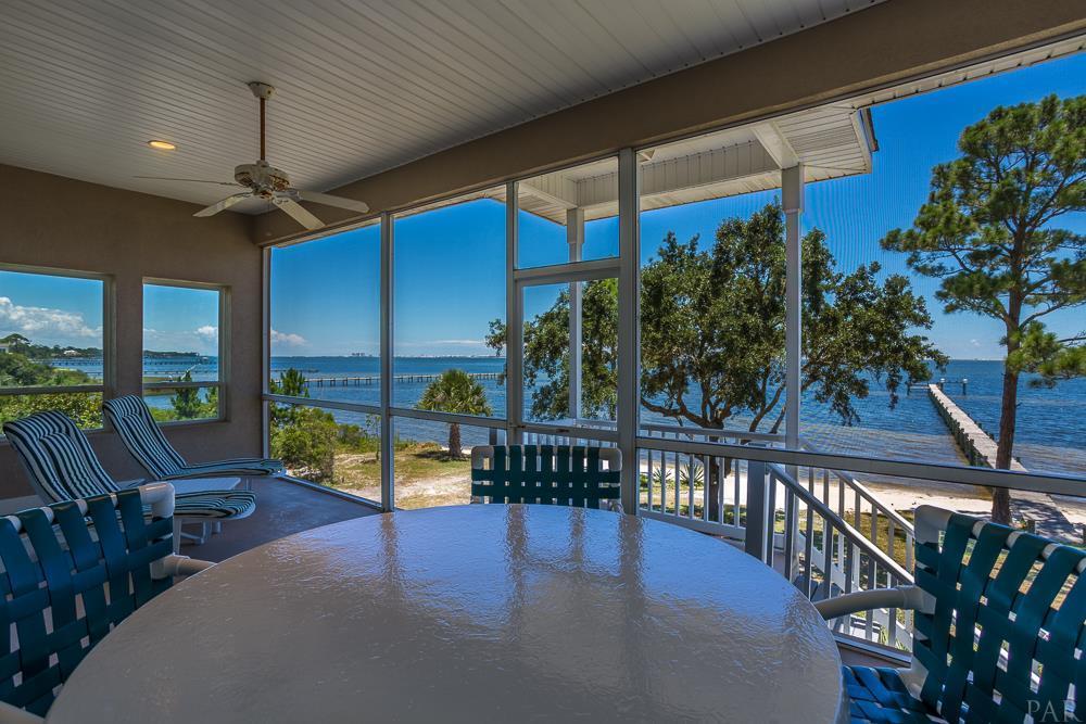 LIGHTHOUSE POINTE - Residential