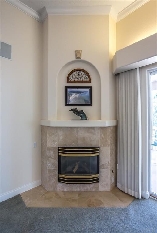 LIGHTHOUSE POINTE - Residential