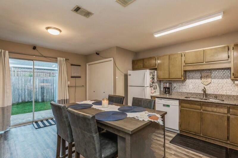 ROBSTON T/H - Residential