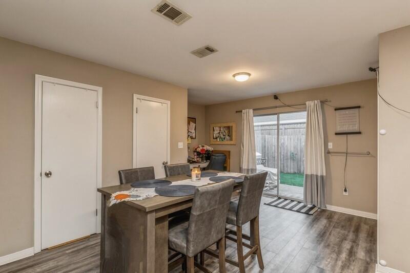 ROBSTON T/H - Residential