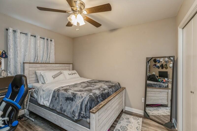 ROBSTON T/H - Residential