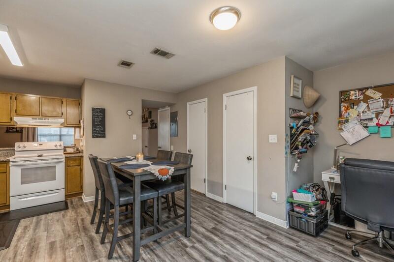 ROBSTON T/H - Residential
