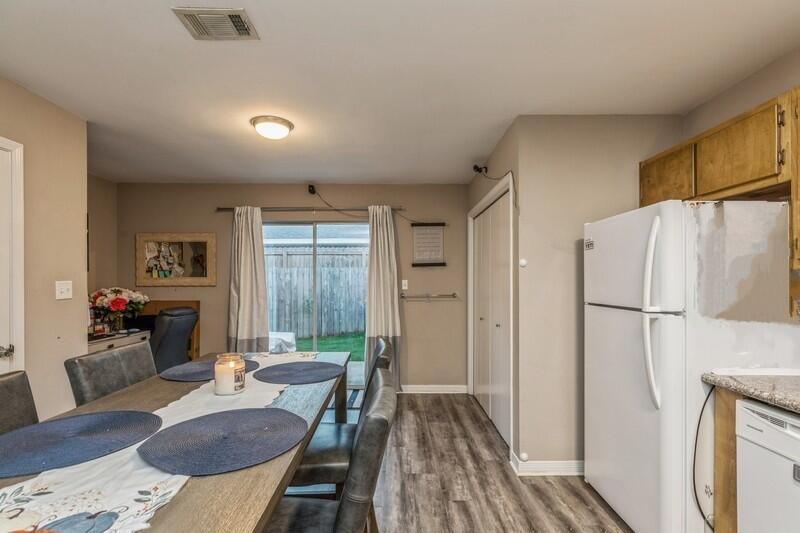 ROBSTON T/H - Residential