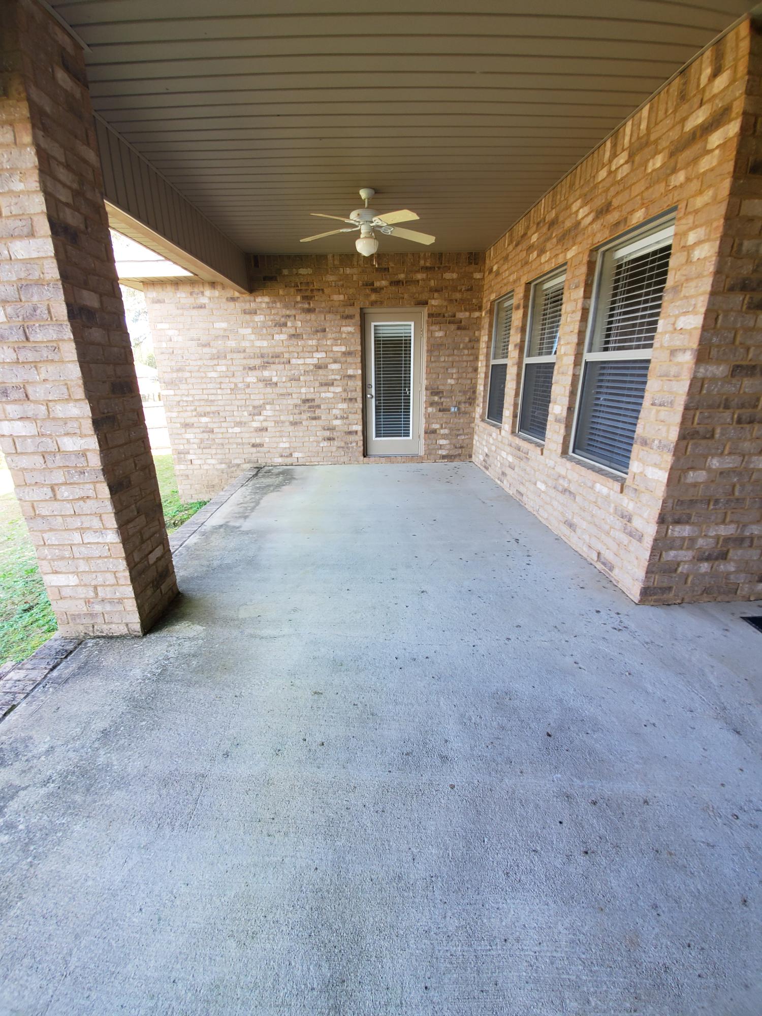 LIBERTY OAKS - Residential