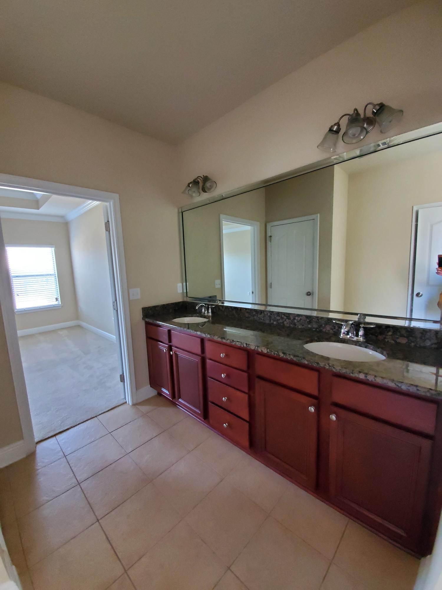 LIBERTY OAKS - Residential