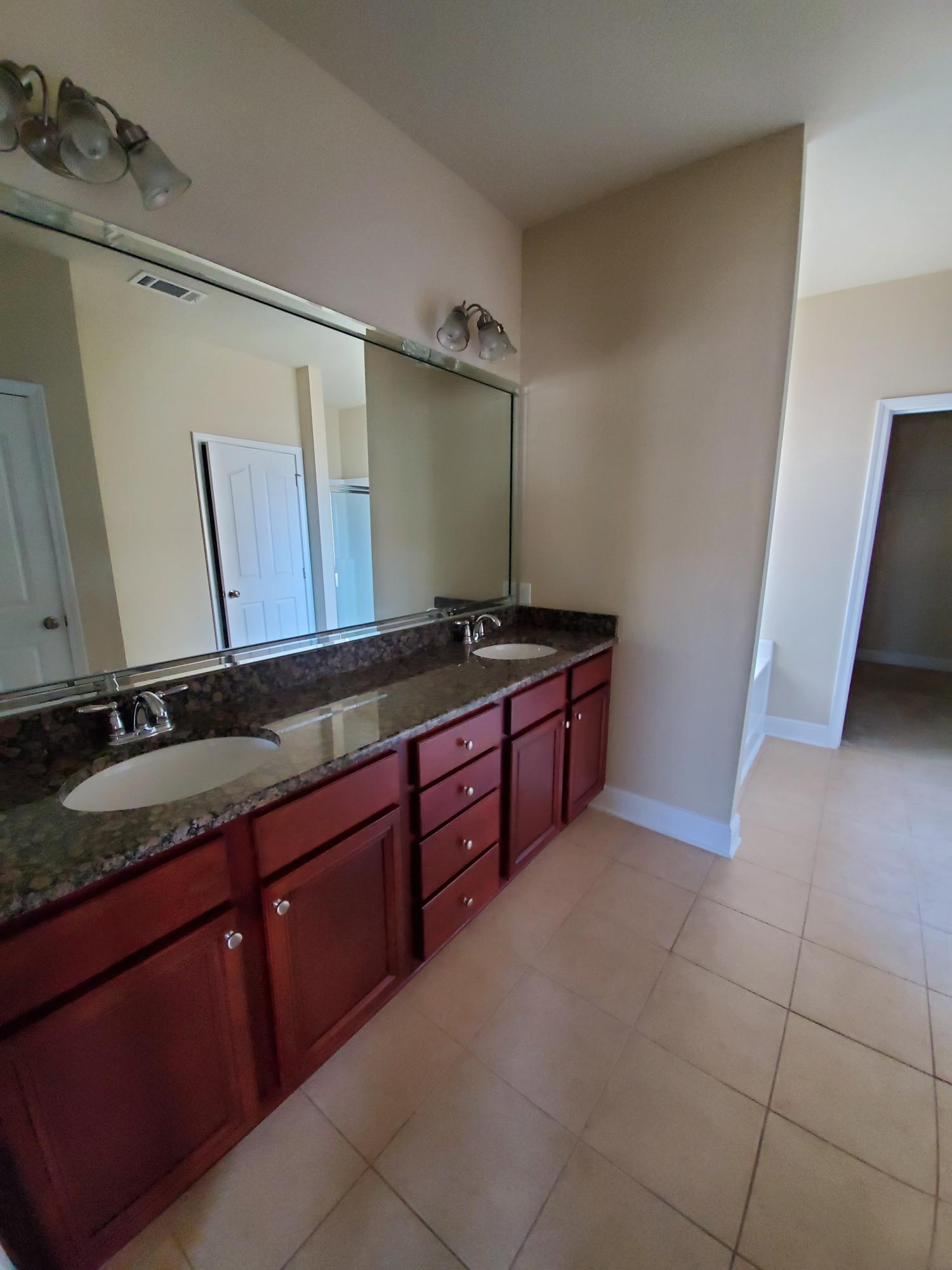 LIBERTY OAKS - Residential