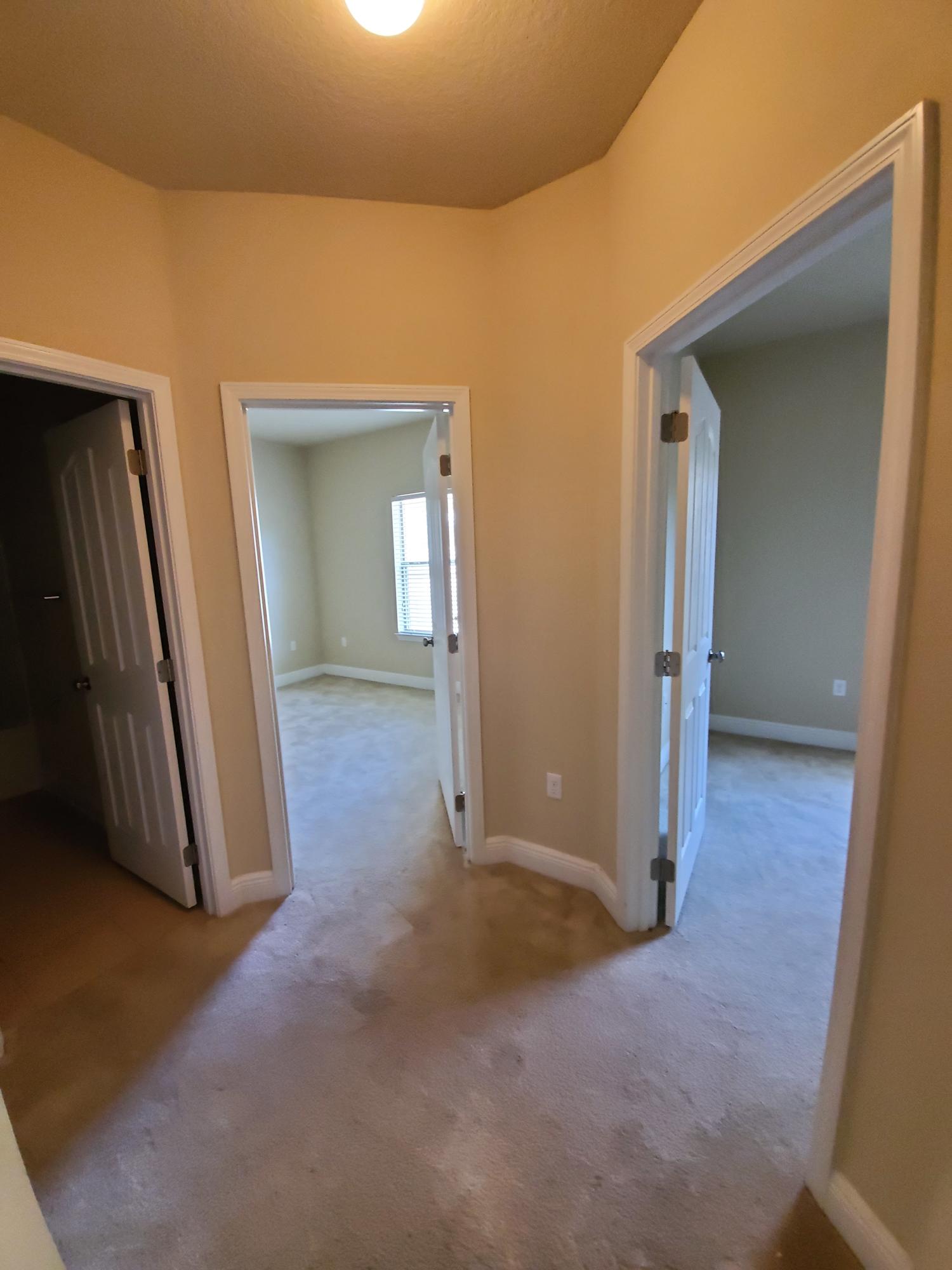 LIBERTY OAKS - Residential