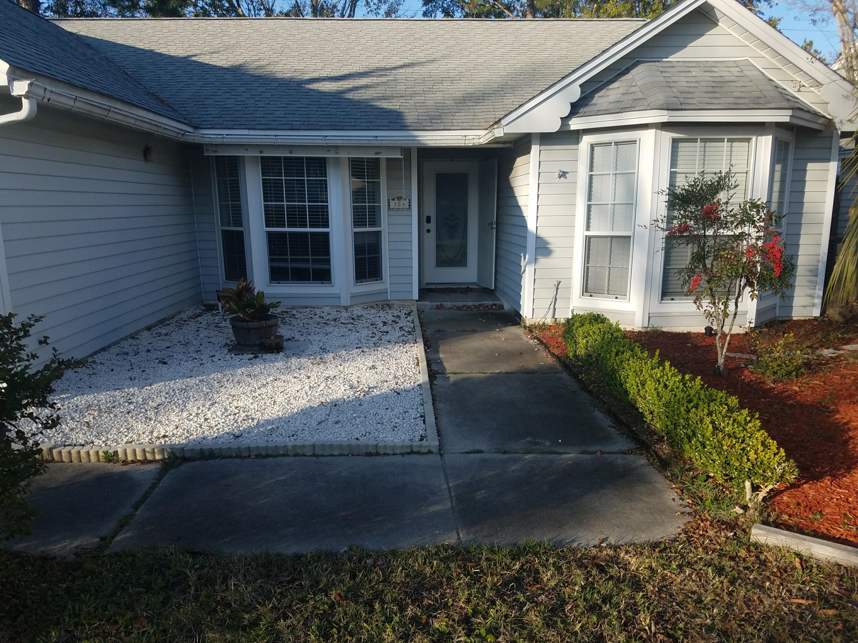 HERITAGE VILLAGE - Residential