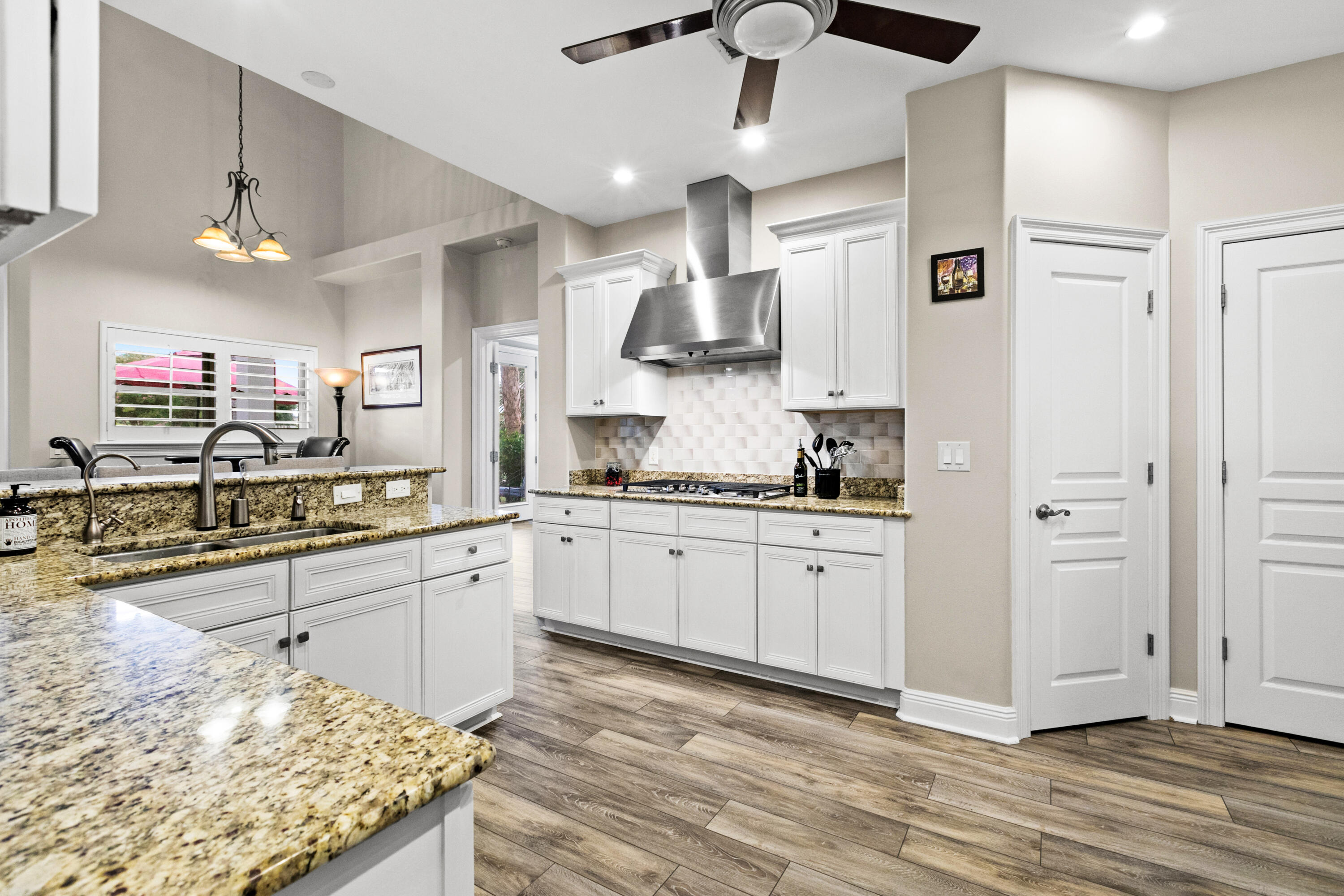 EMERALD BAY PH 1-B - Residential