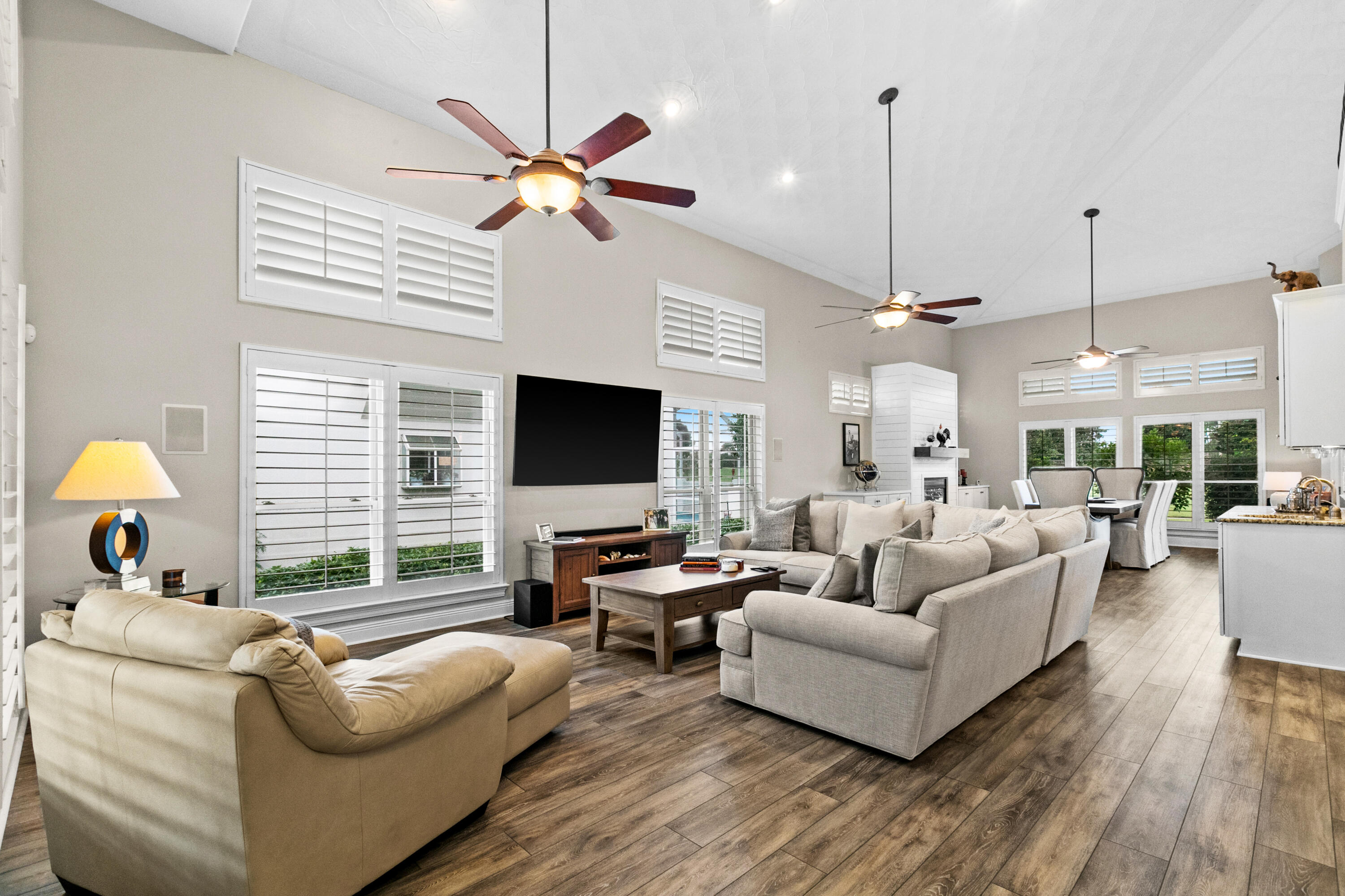 EMERALD BAY PH 1-B - Residential