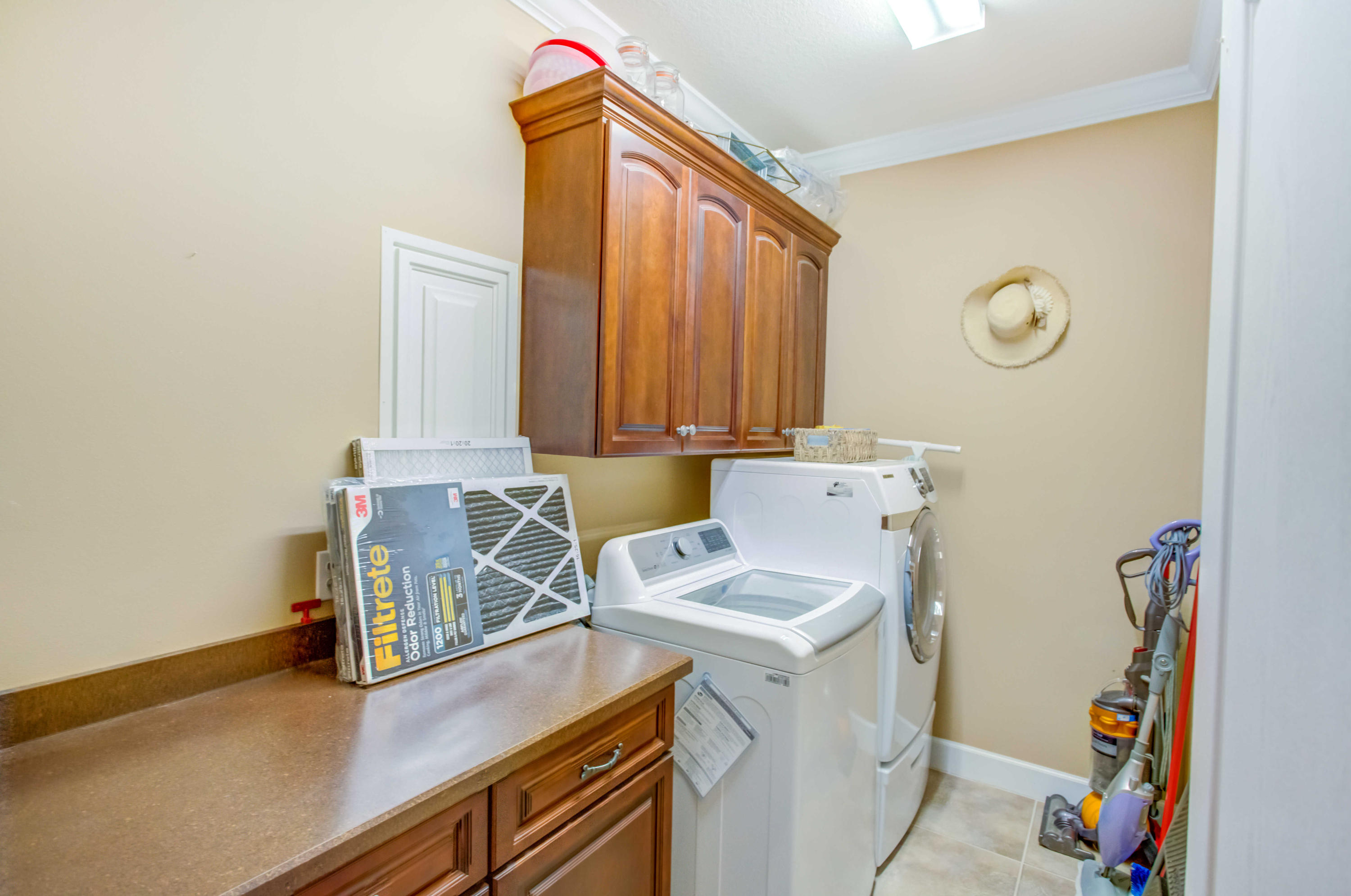 CLAIRES VINEYARD - Residential