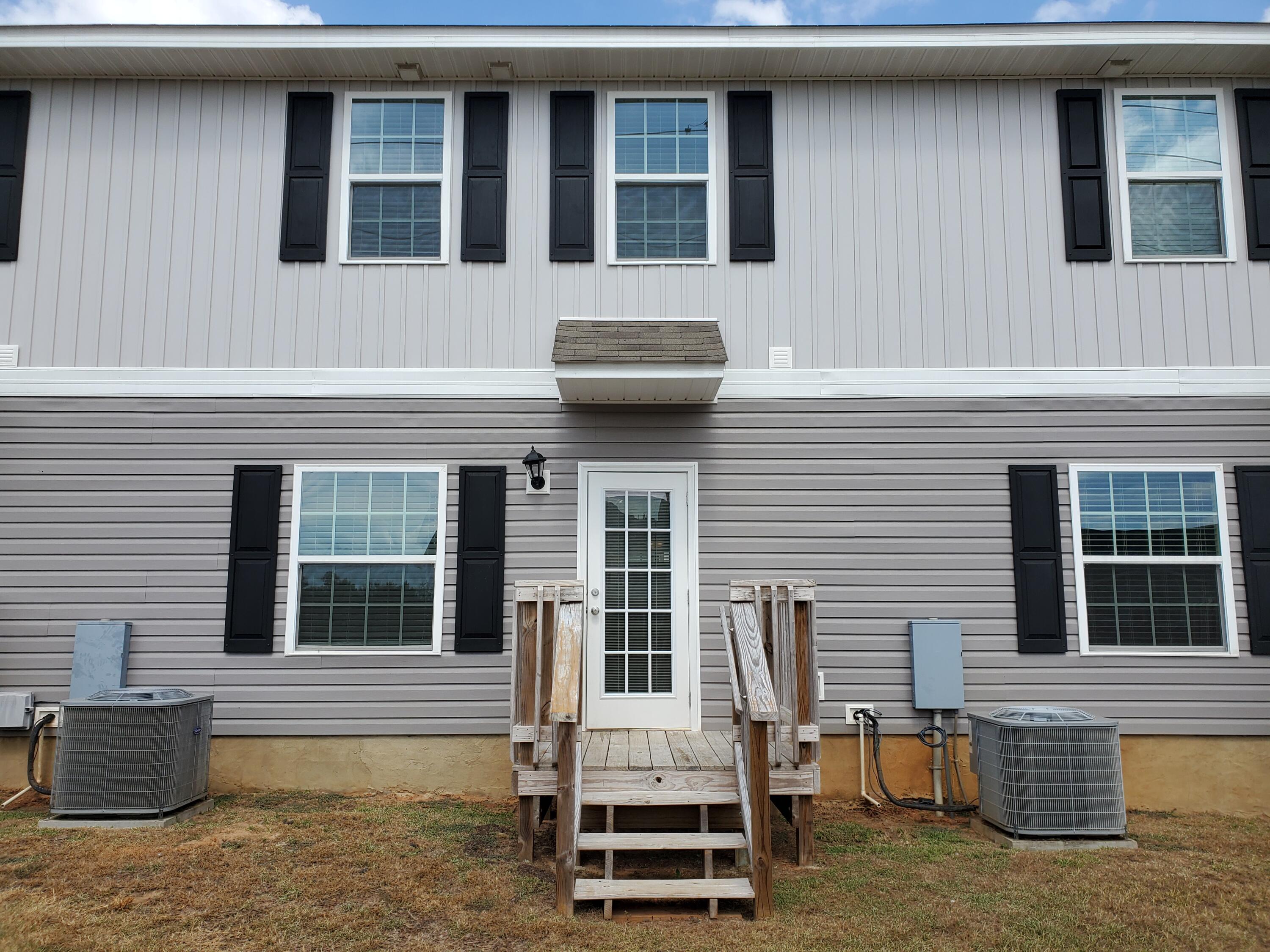 IRON HORSE T/H PH I LOT 4 BLK A - Residential Lease