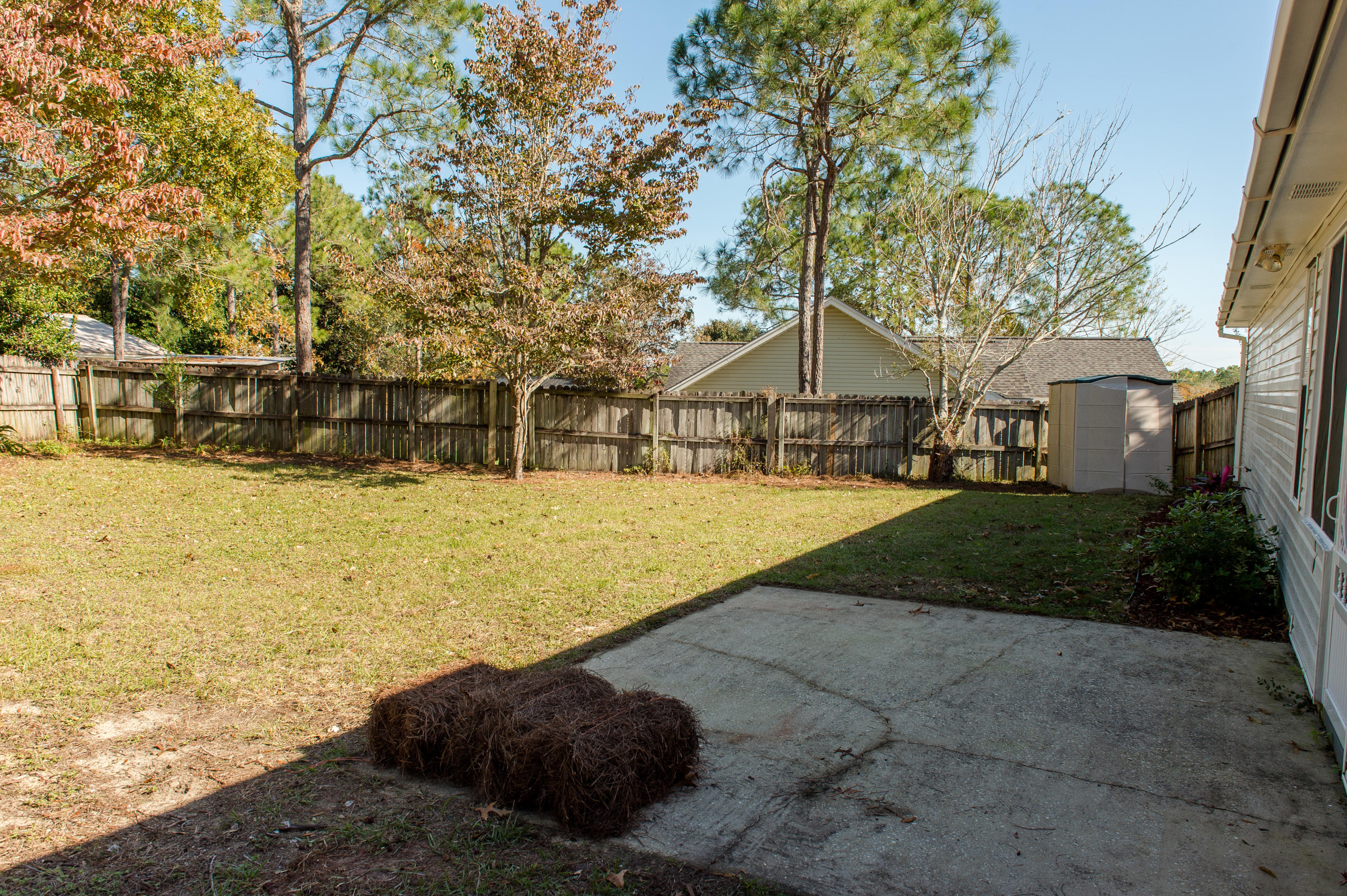 COUNTRYVIEW EST 6TH - Residential