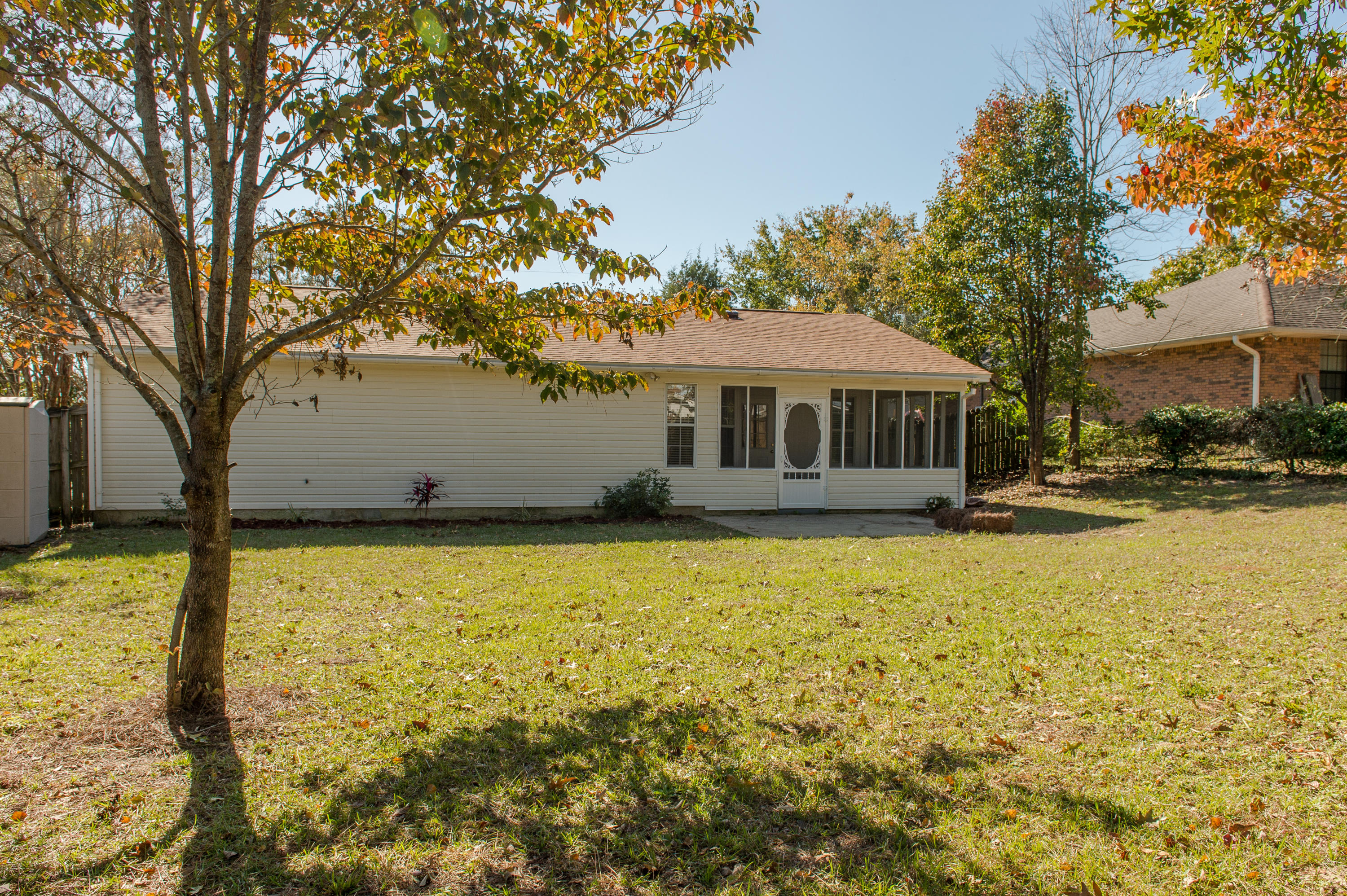 COUNTRYVIEW EST 6TH - Residential