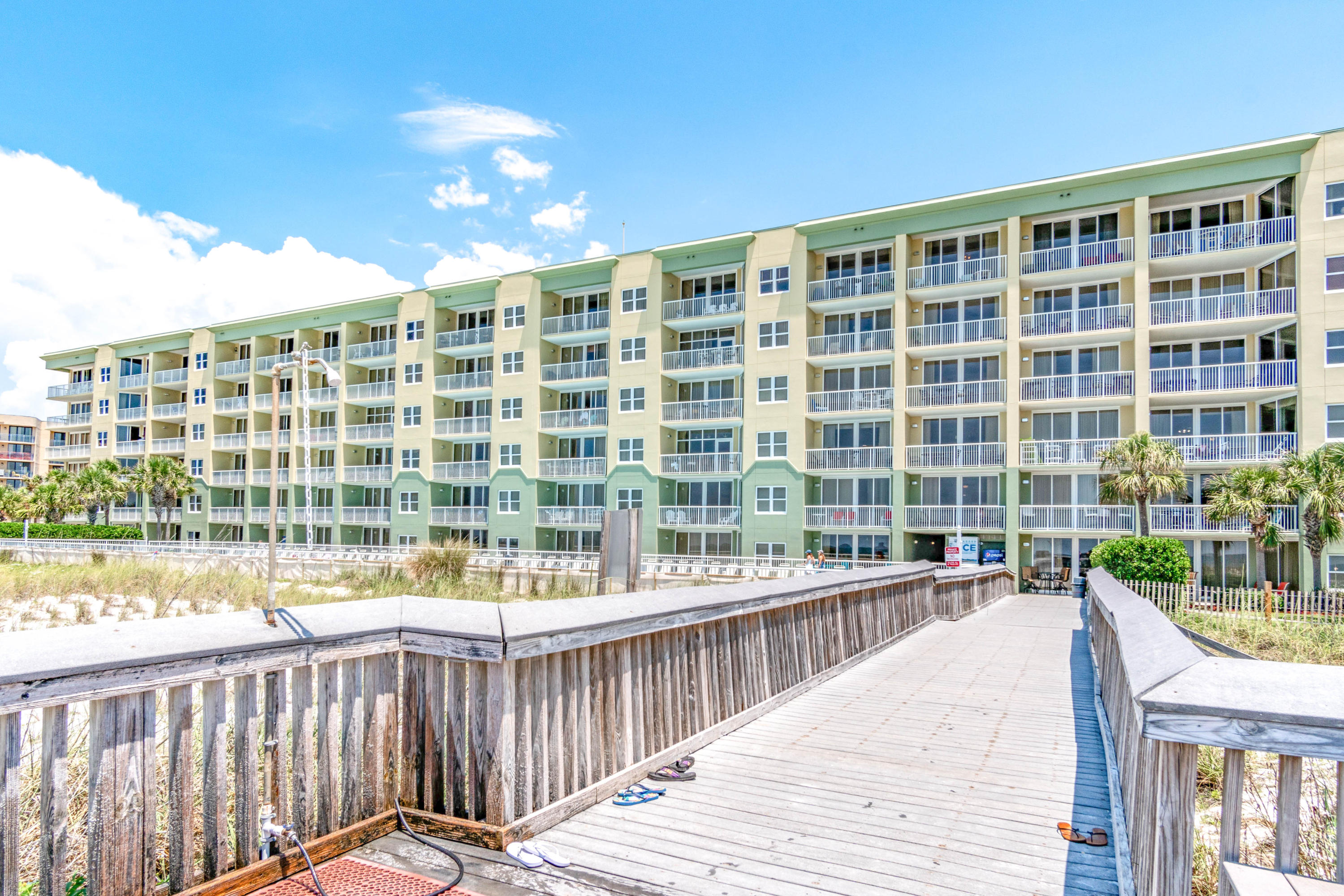 WATERS EDGE - Residential