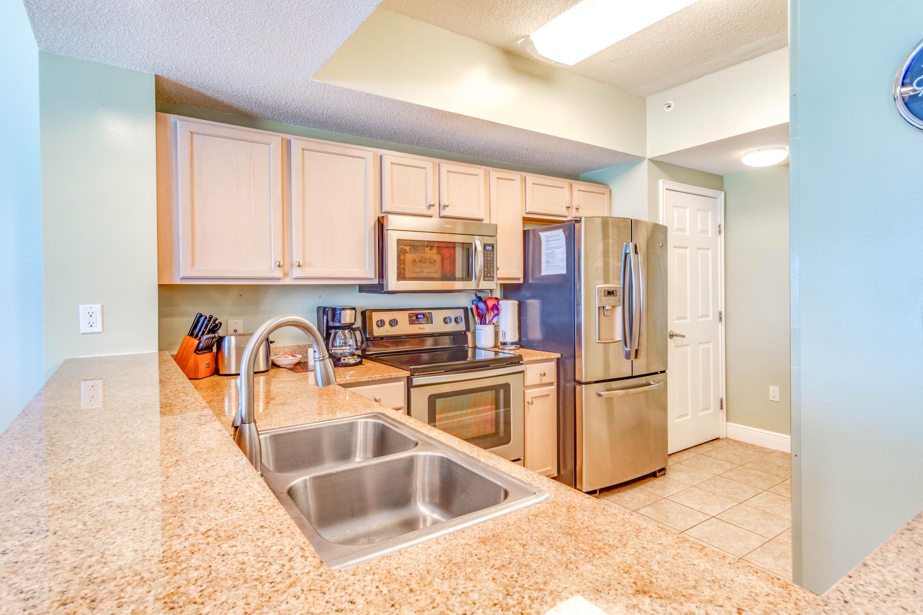 WATERS EDGE - Residential