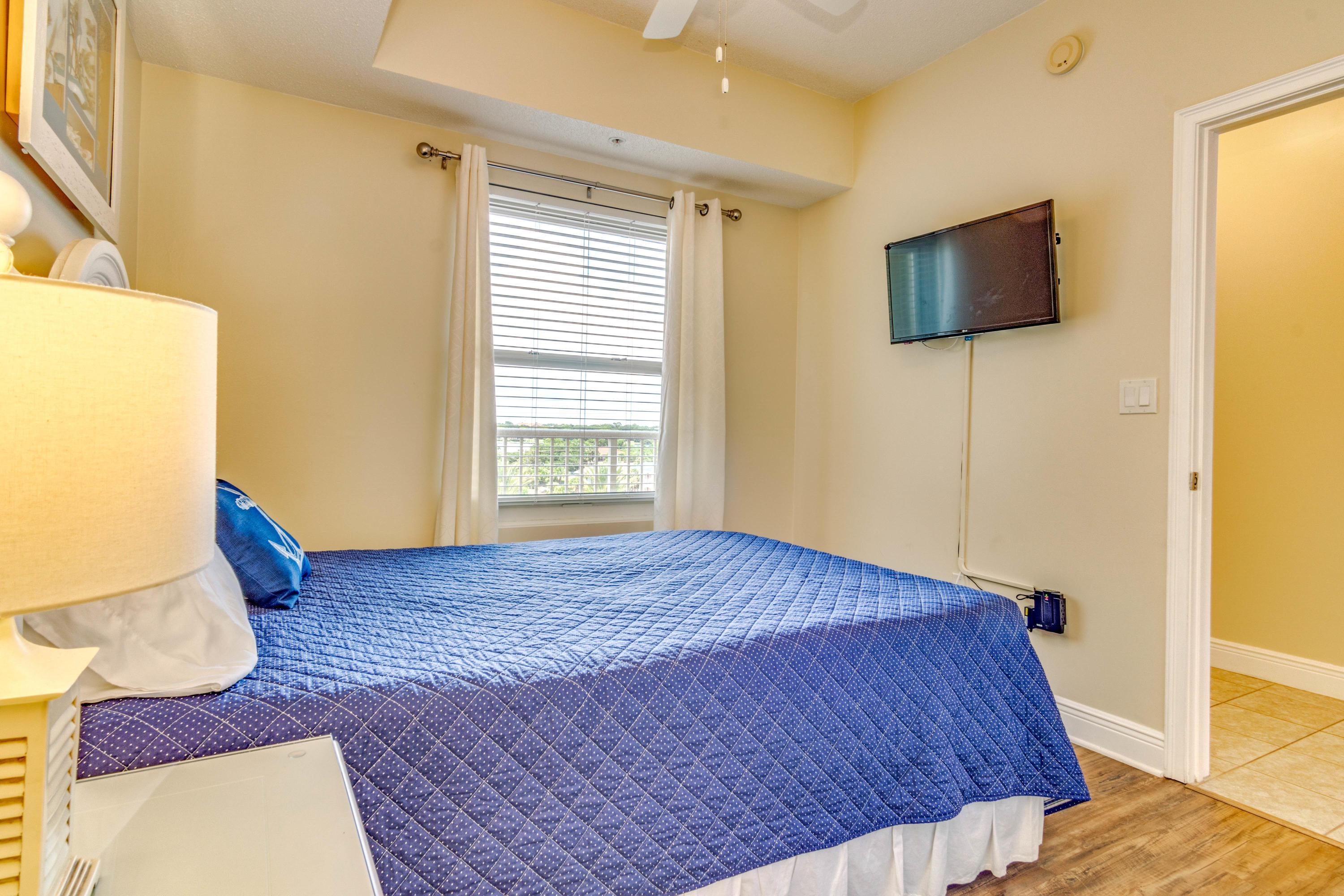 WATERS EDGE - Residential