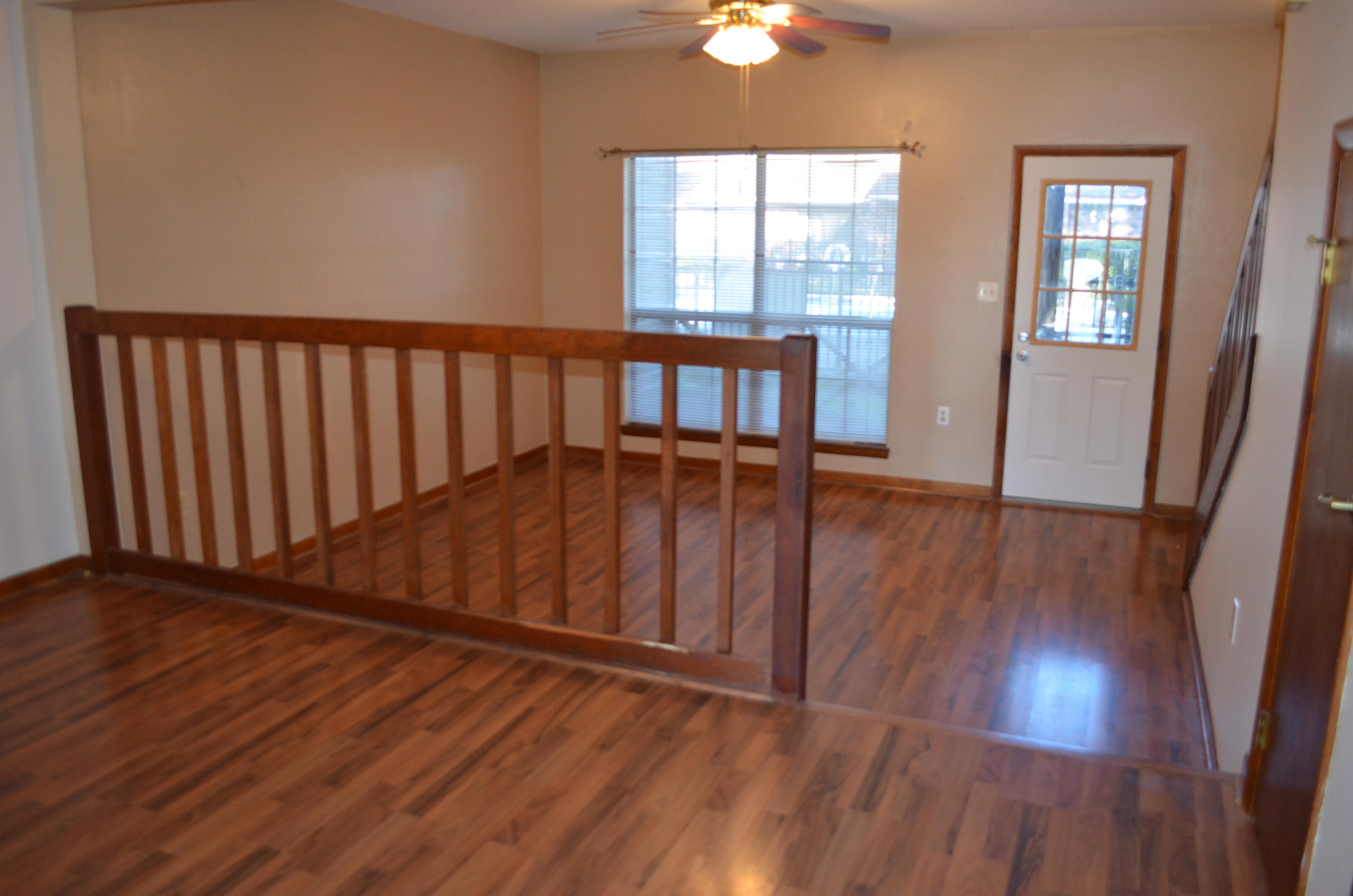 GARDEN VILLAS PH 1 - Residential Lease