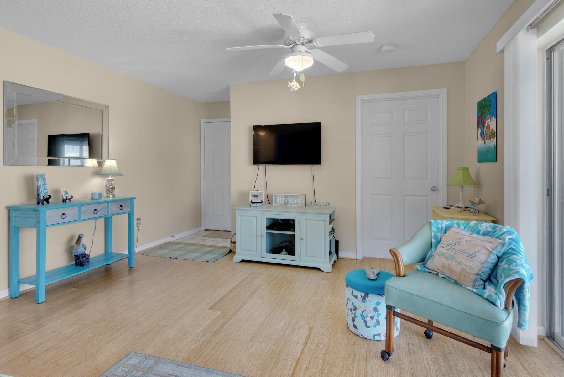 SUNSET HARBOUR VILLAS CONDO - Residential