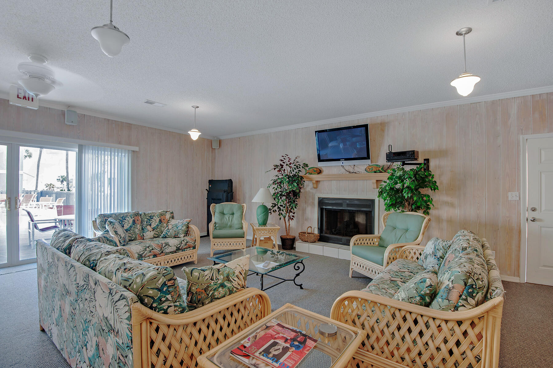 SUNSET HARBOUR VILLAS CONDO - Residential