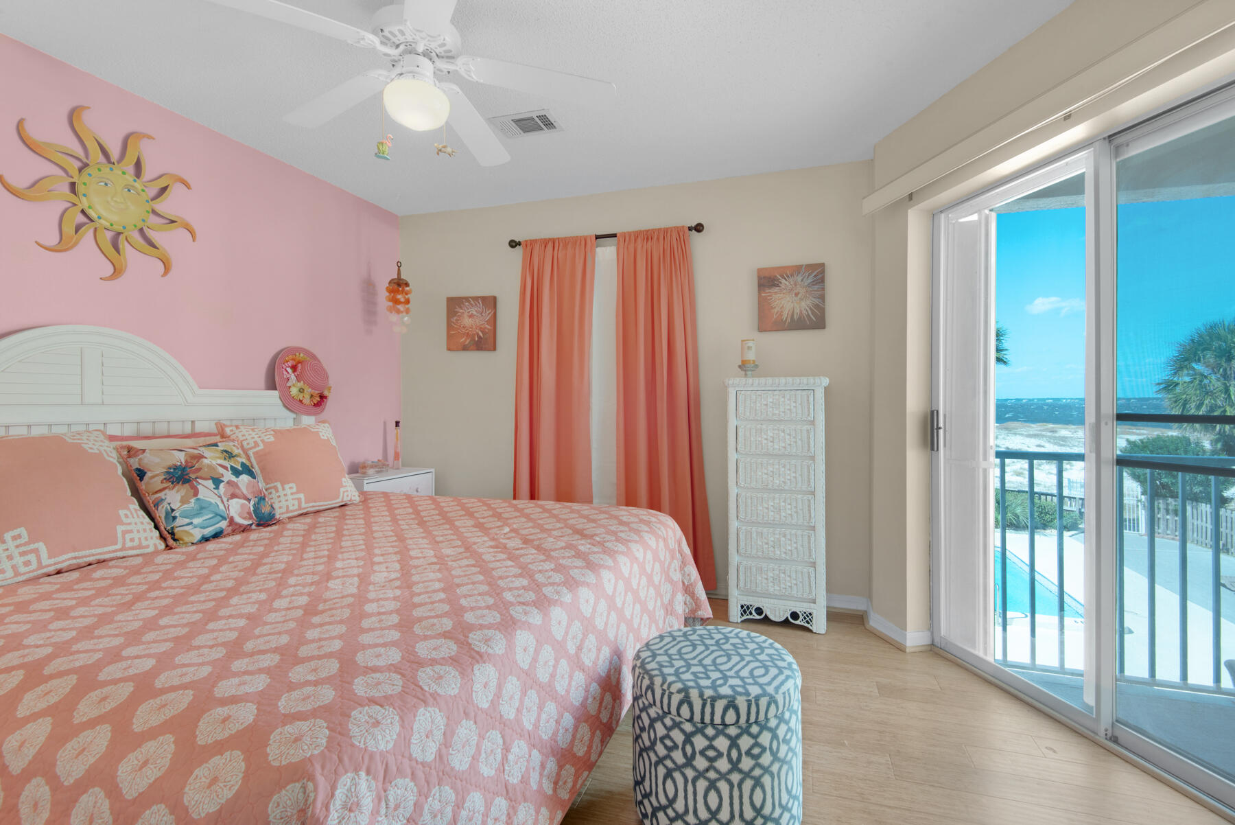 SUNSET HARBOUR VILLAS CONDO - Residential