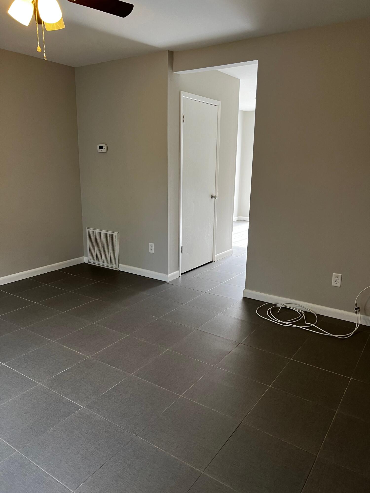 BROWNSVILLE STATION - Residential Lease