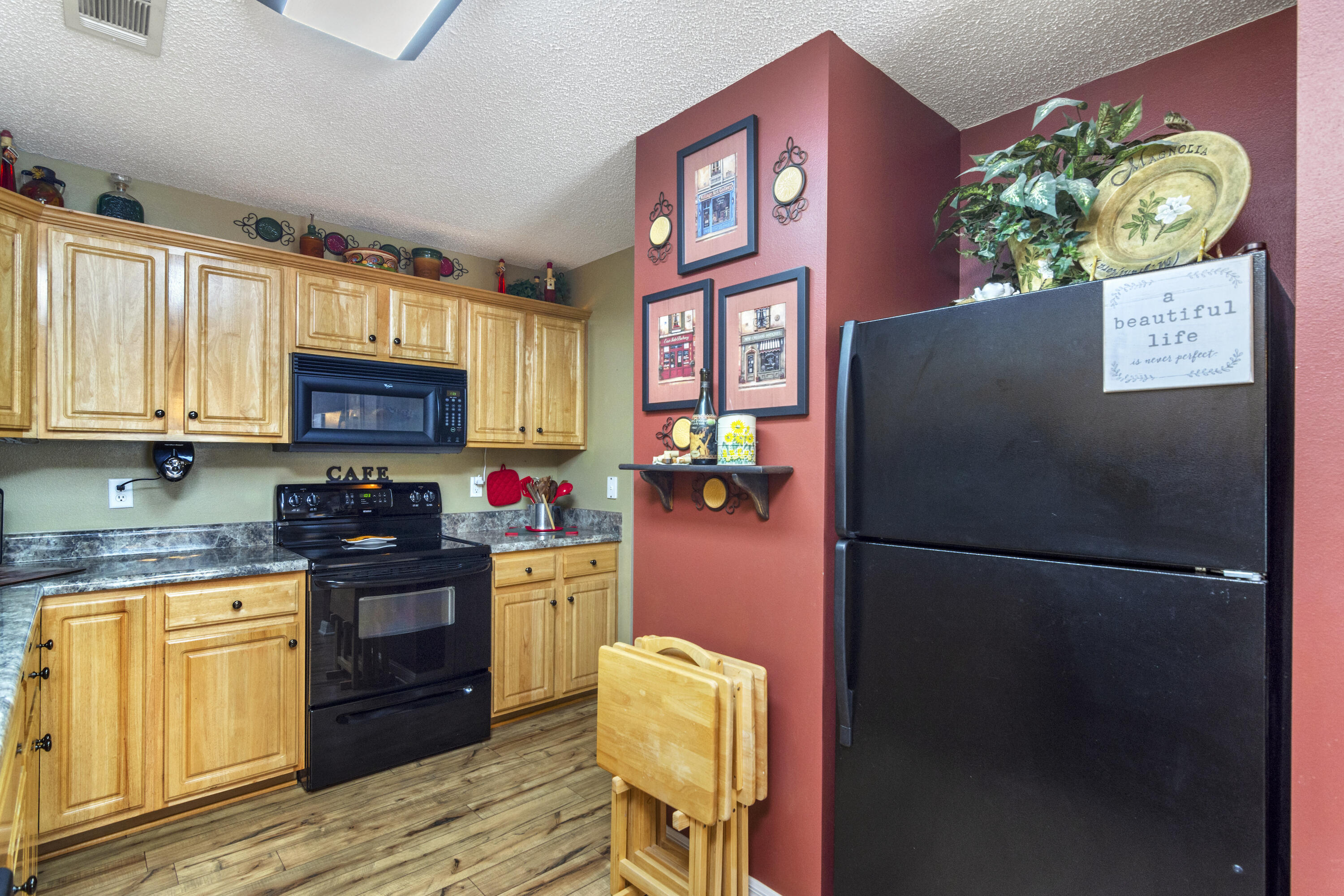 FAIRCHILD ESTATES - Residential