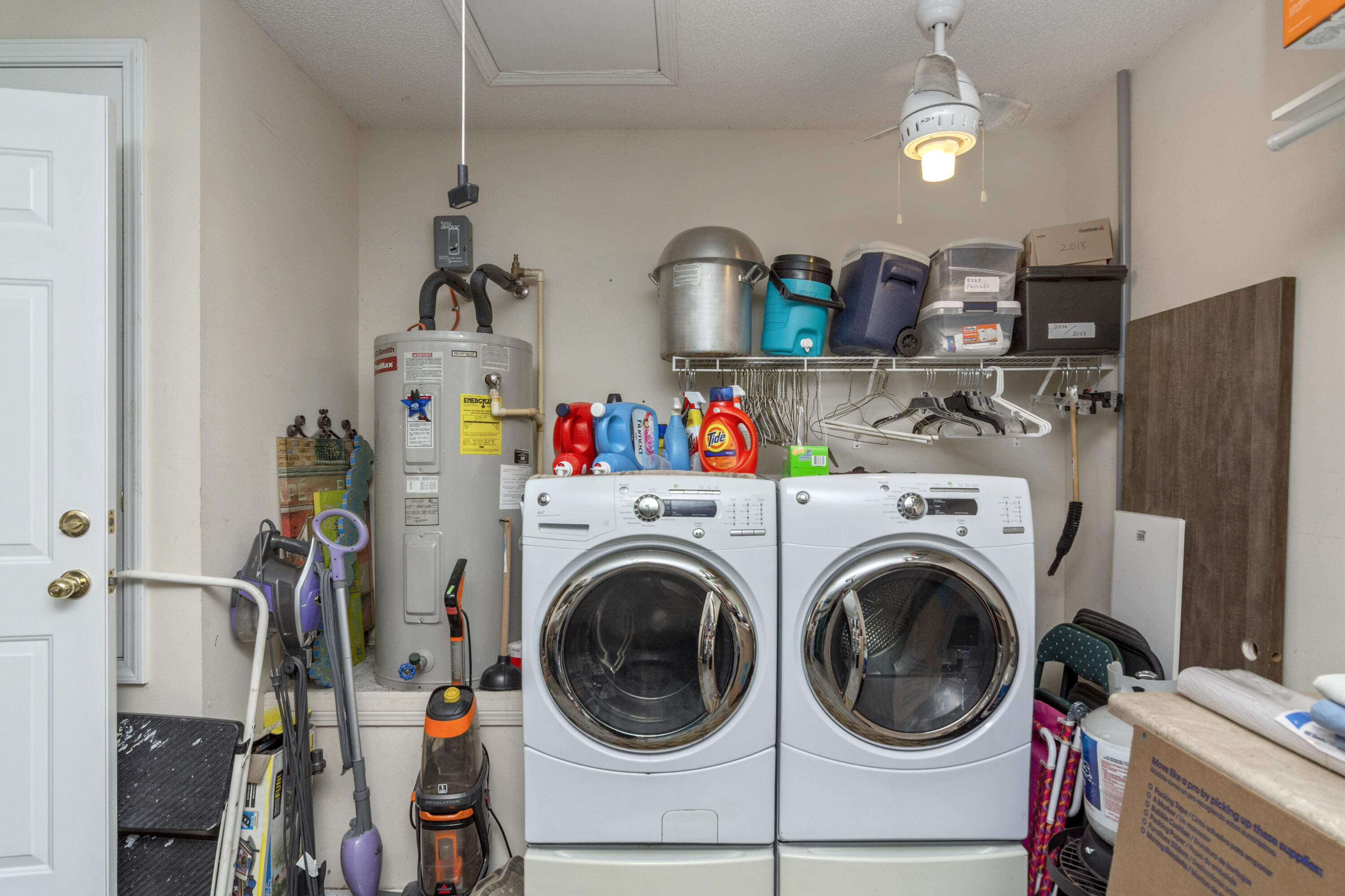 FAIRCHILD ESTATES - Residential