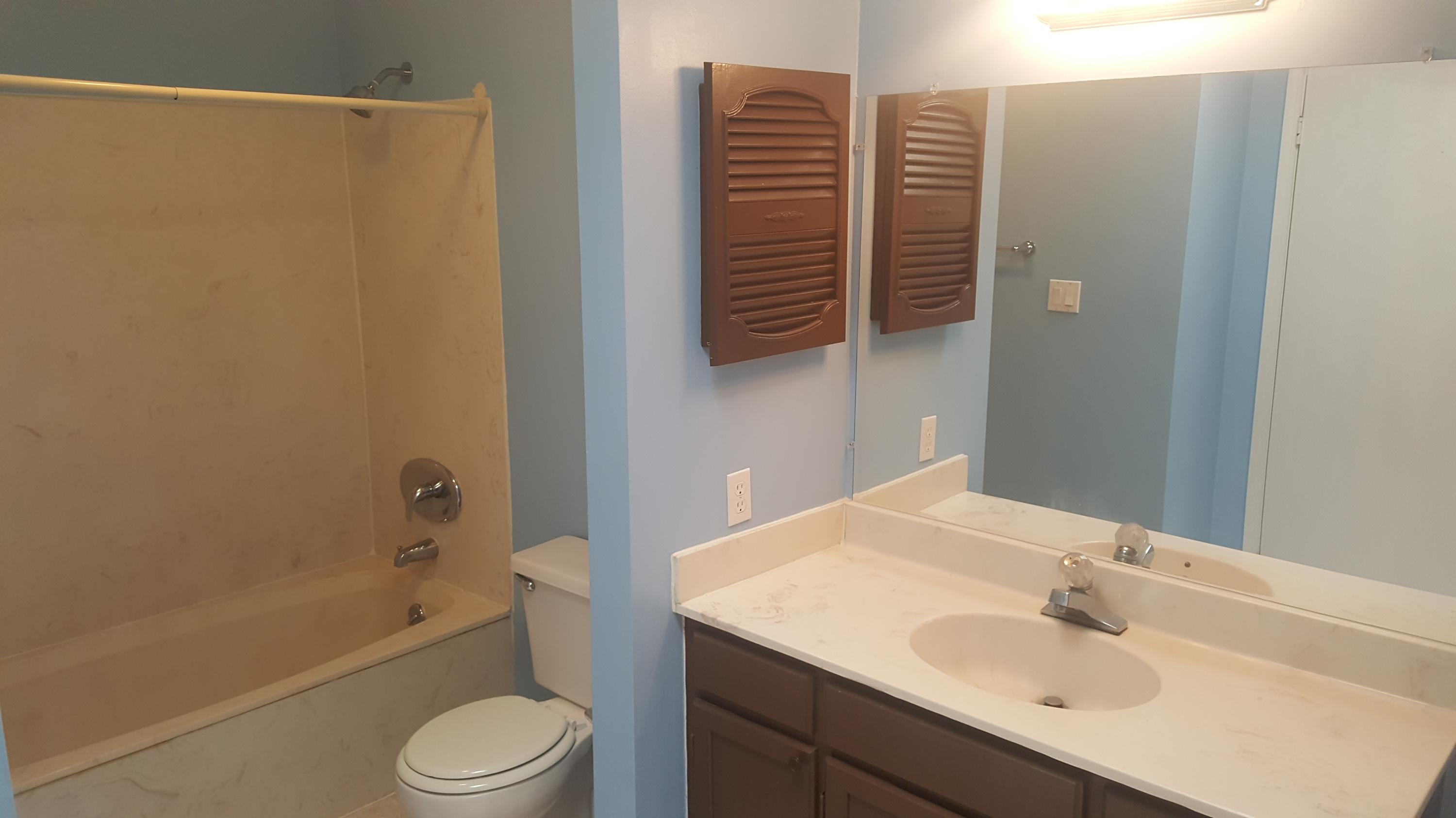 NEW WALTON VILLAGE - Residential Lease