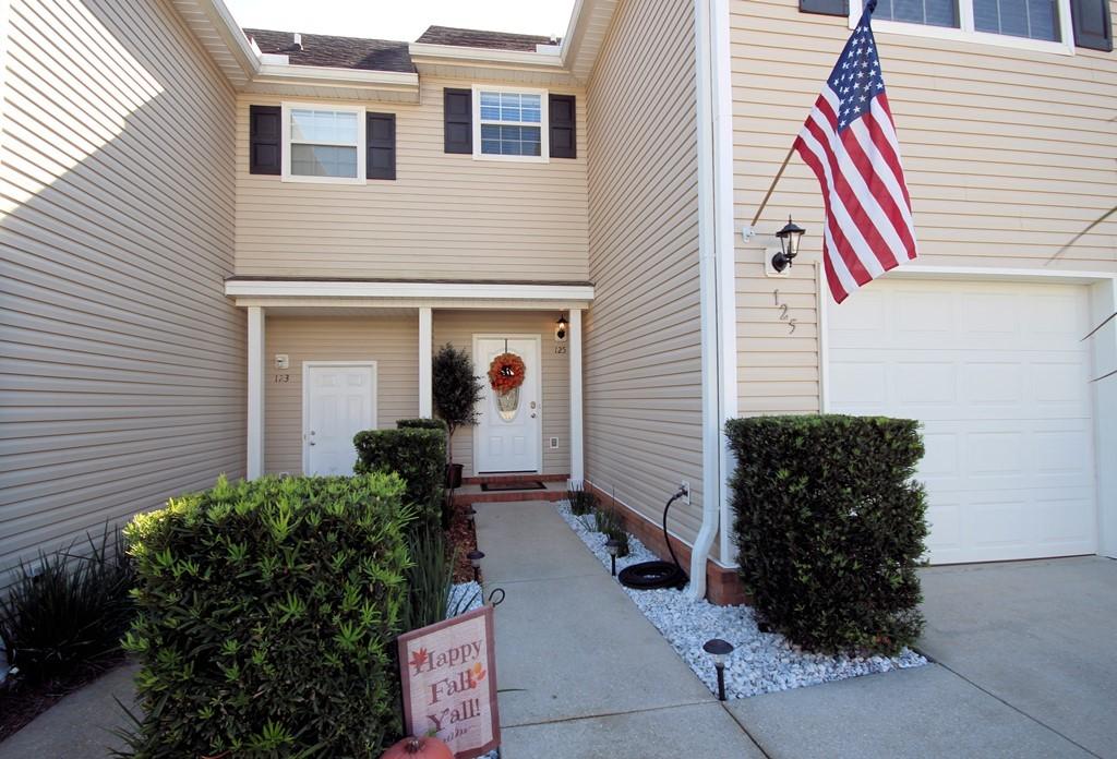 ENDICOTT VILLAGE - Residential